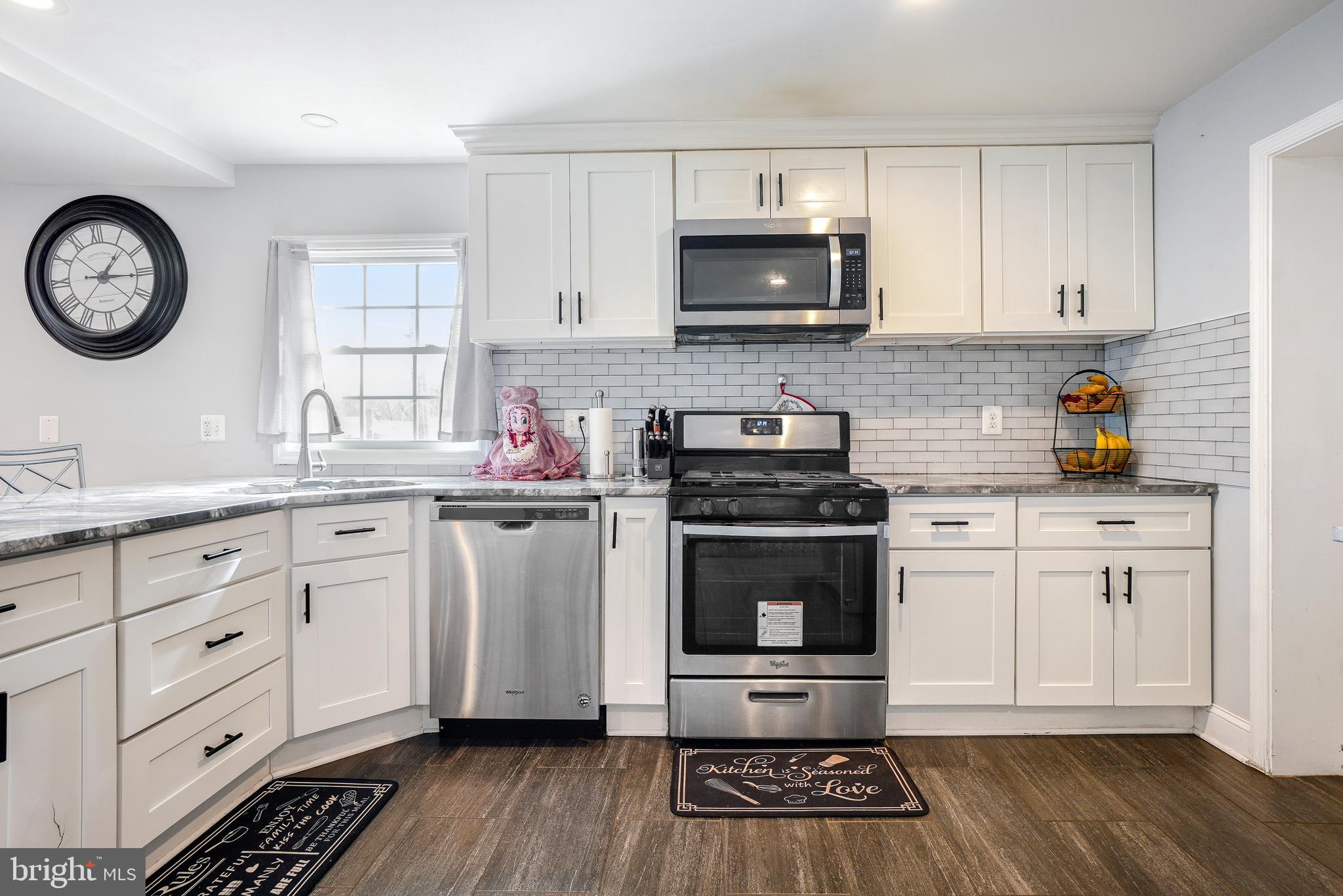 COLUMBIA PARK - Residential