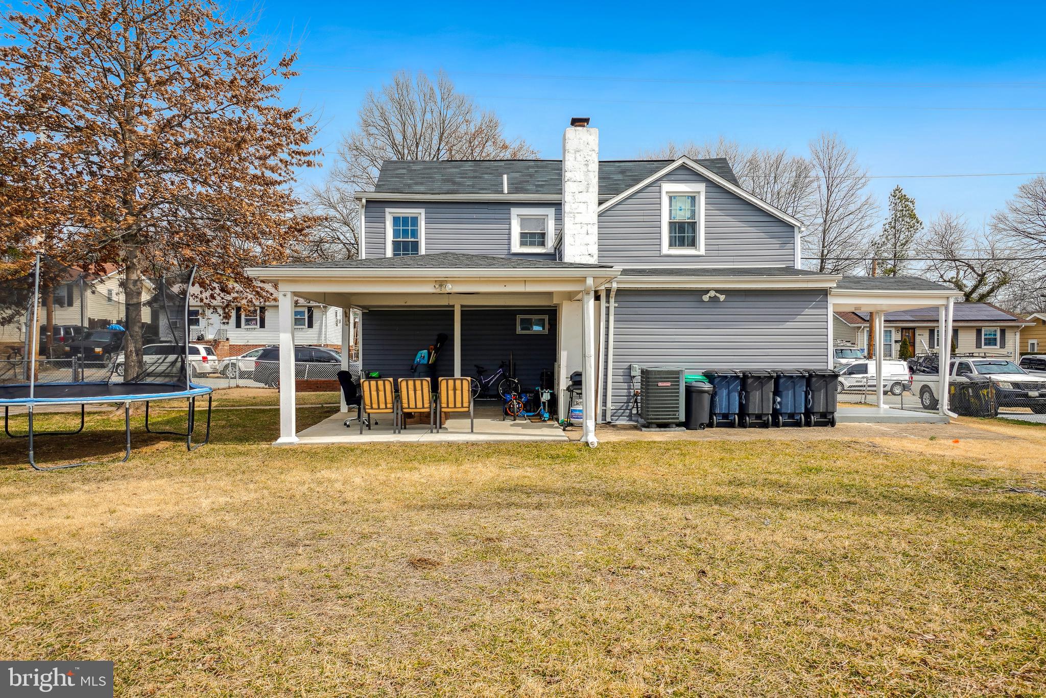 COLUMBIA PARK - Residential