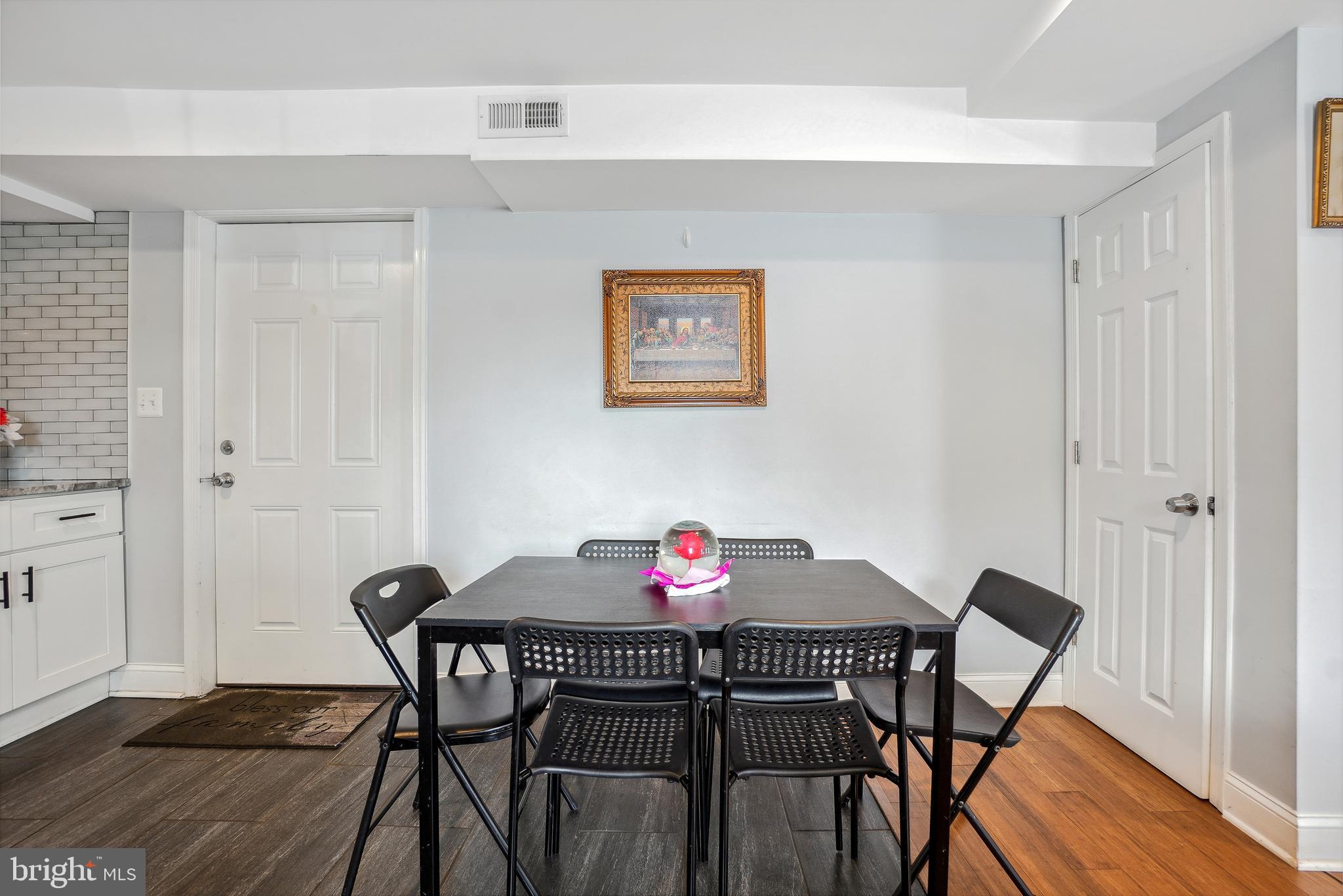 COLUMBIA PARK - Residential