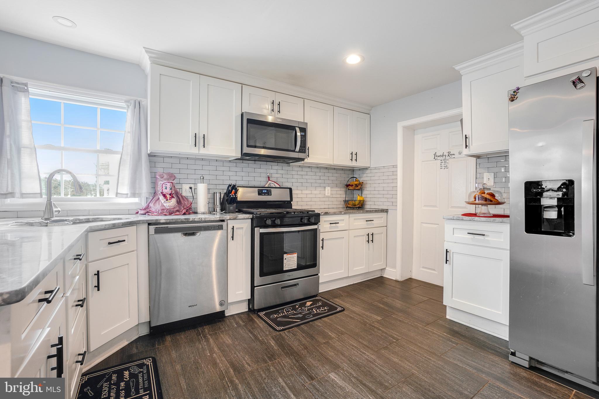 COLUMBIA PARK - Residential