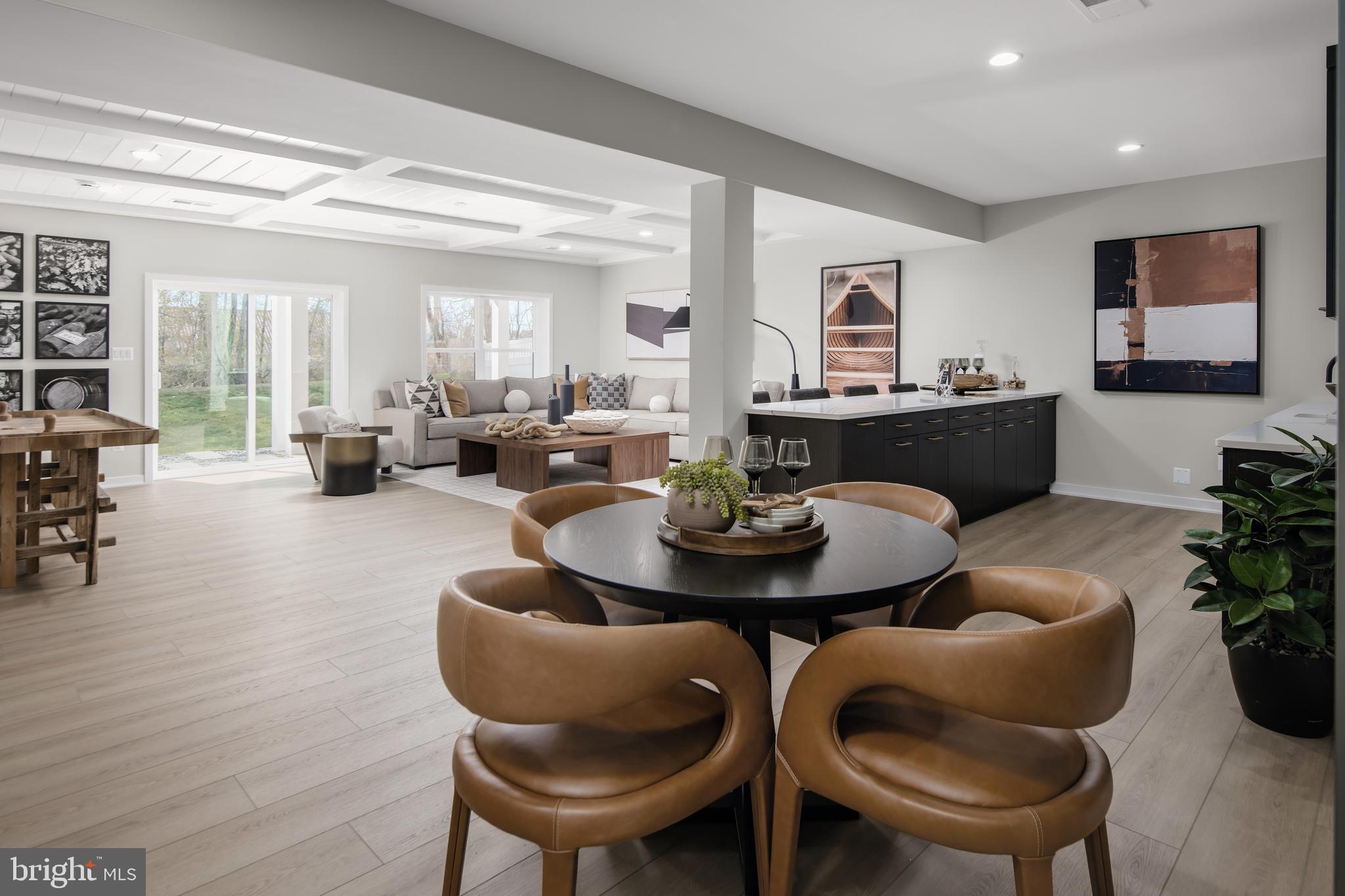 PARKSIDE VILLAGE - Residential