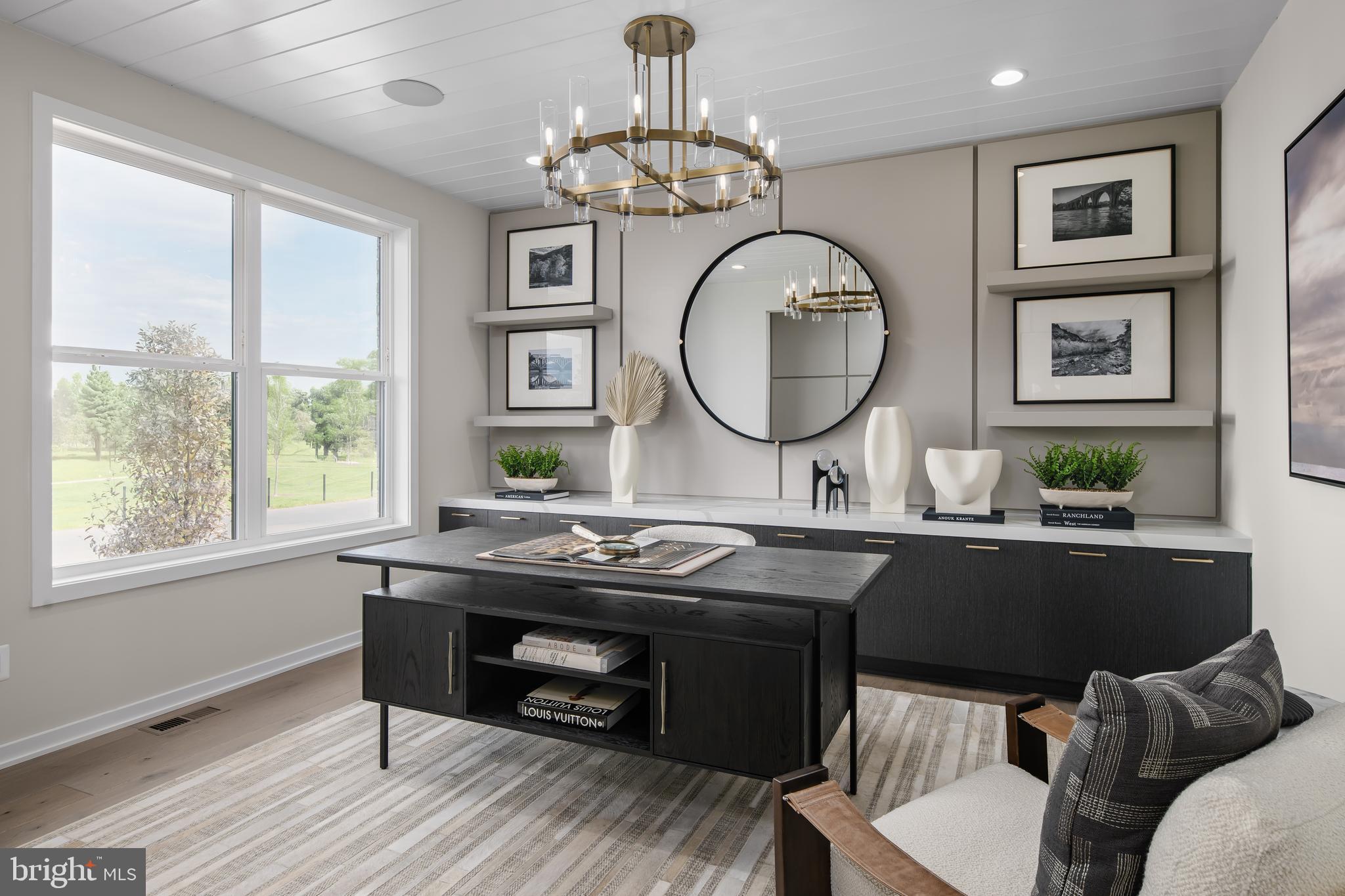 PARKSIDE VILLAGE - Residential