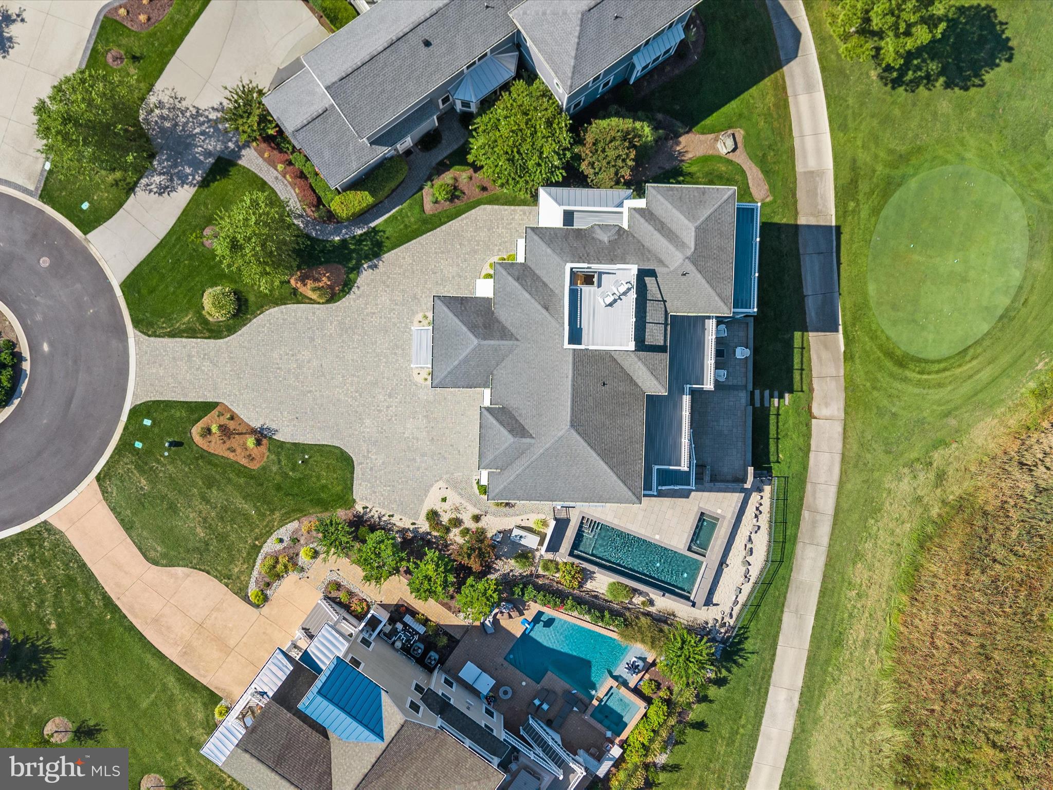 PENINSULA - Residential