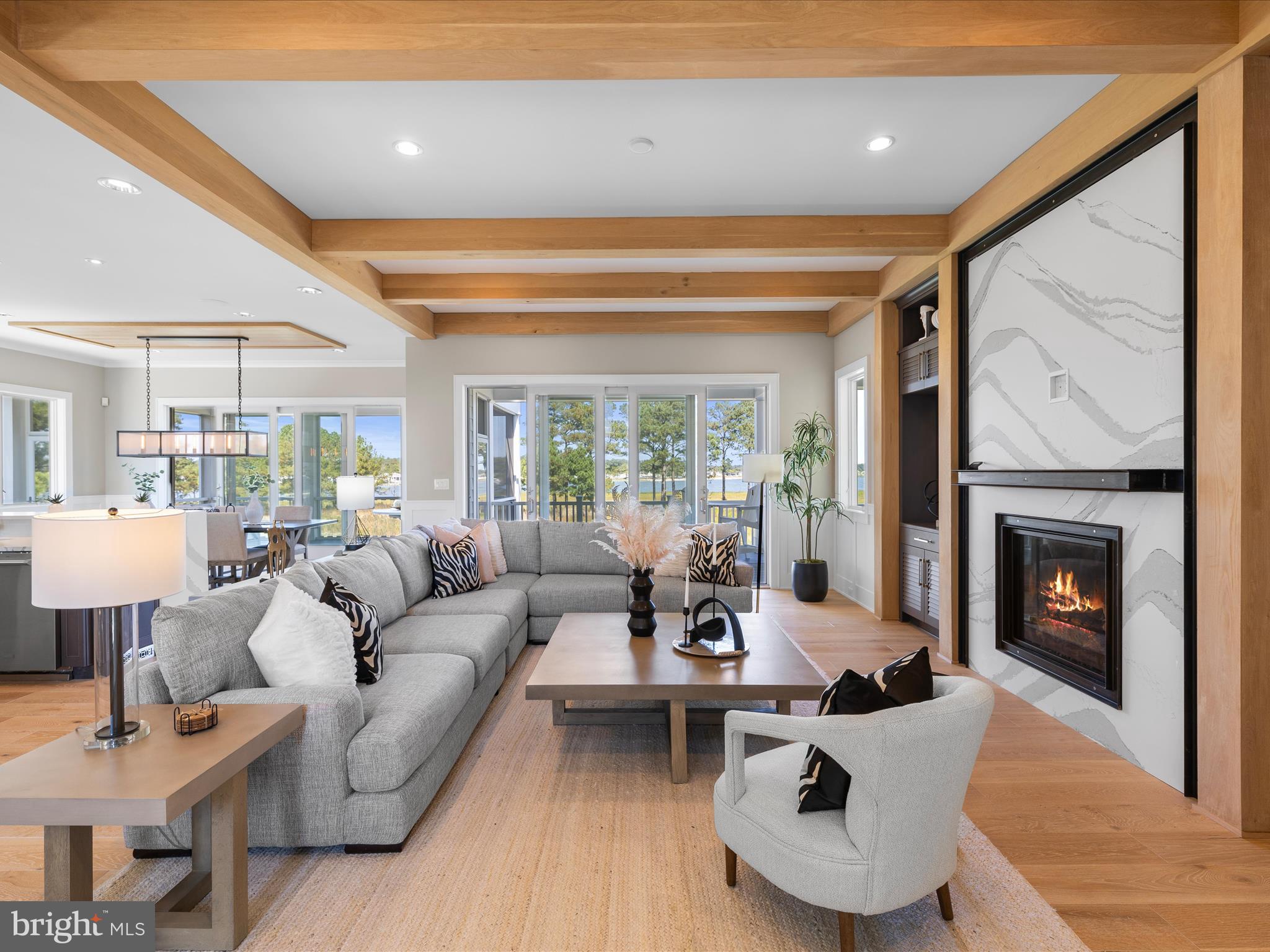 PENINSULA - Residential