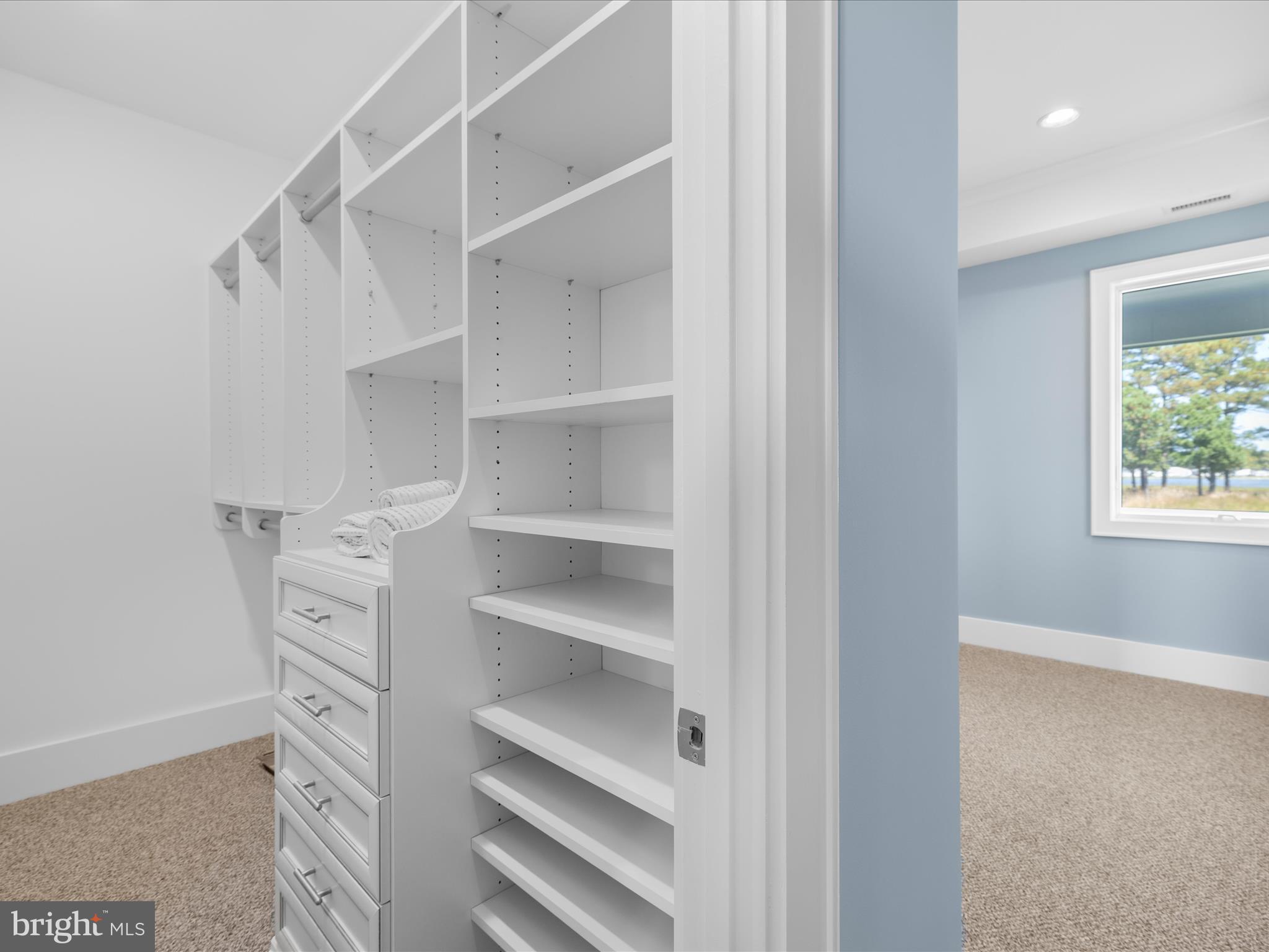 PENINSULA - Residential