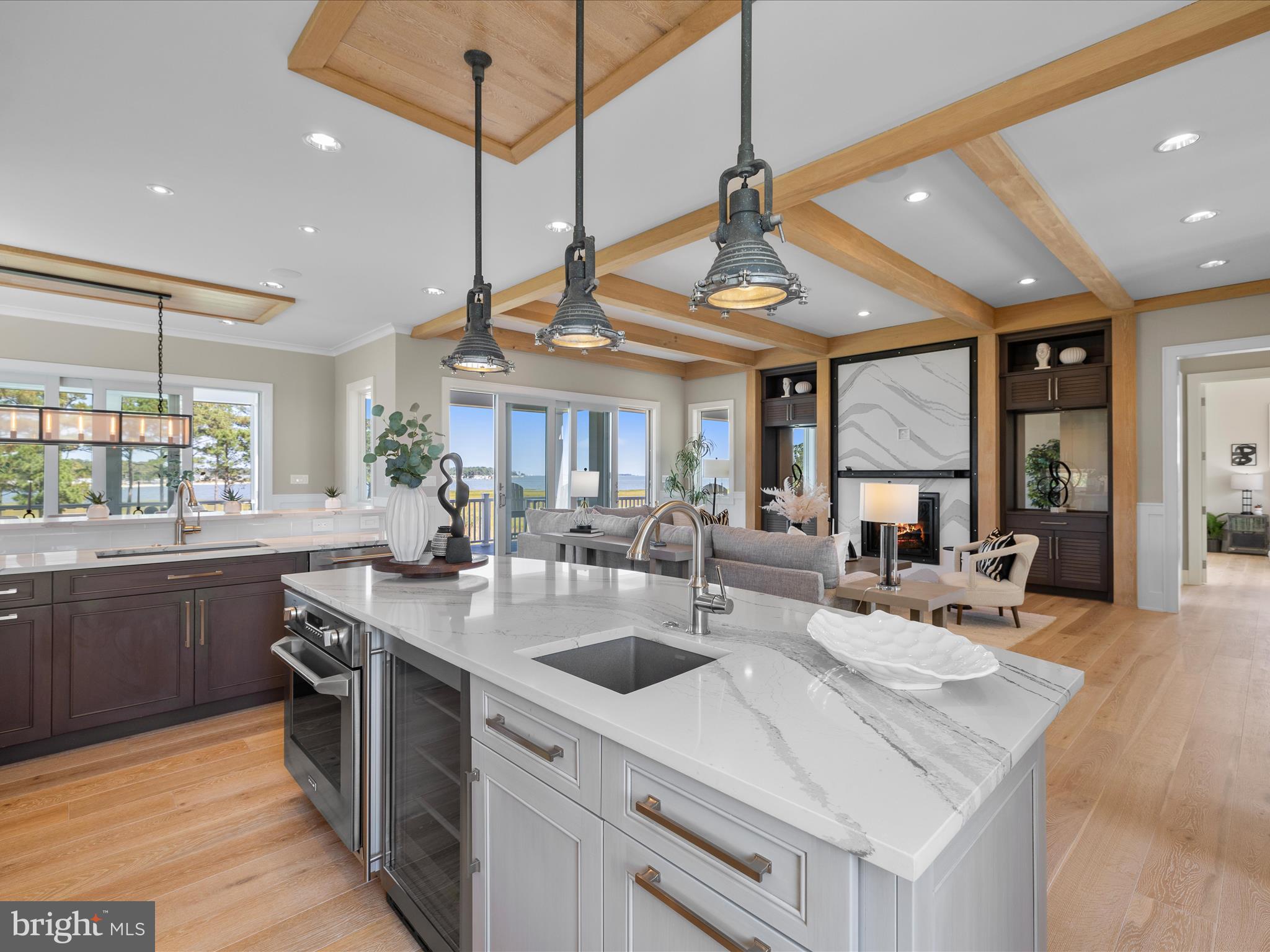 PENINSULA - Residential