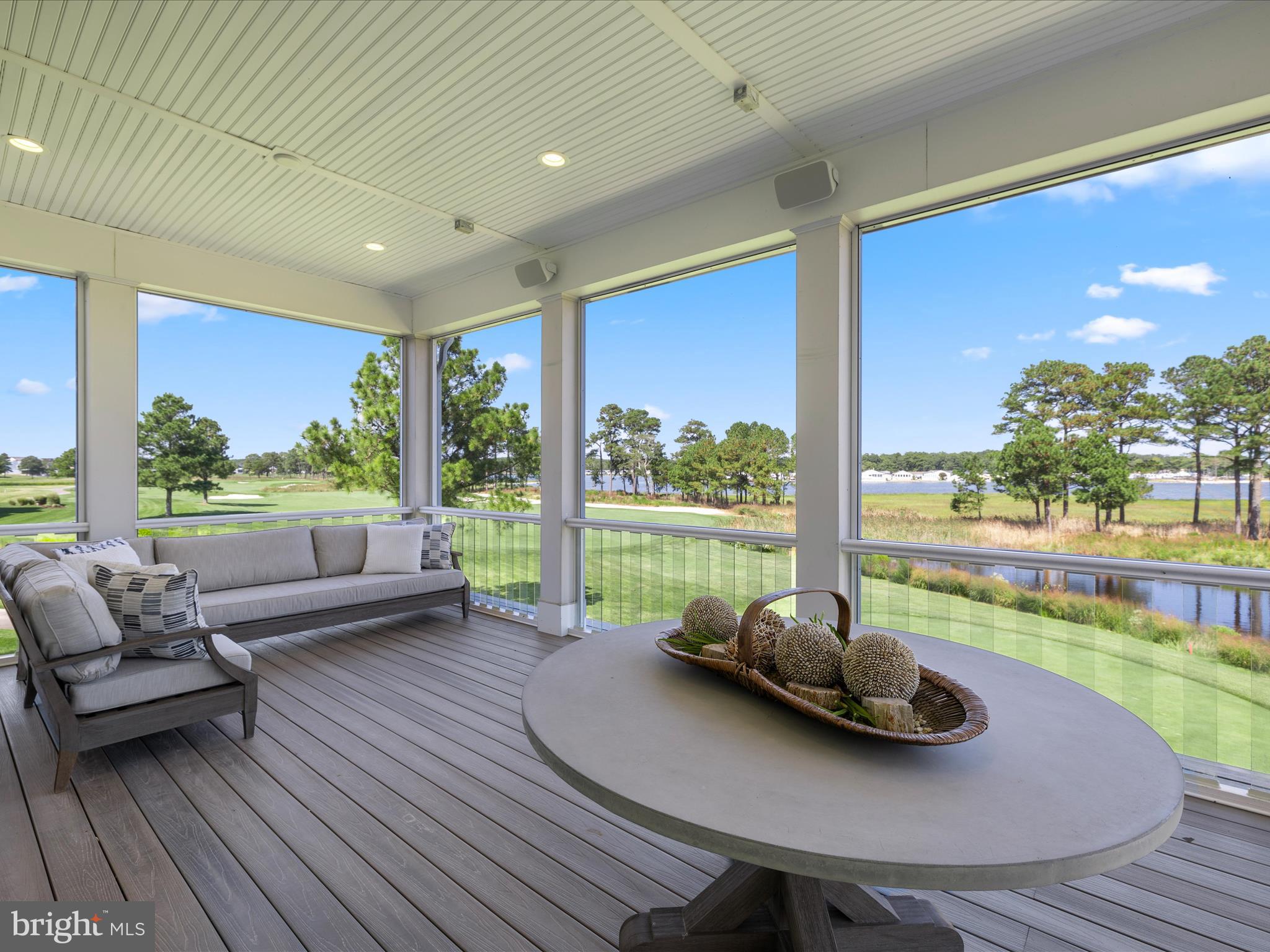 PENINSULA - Residential