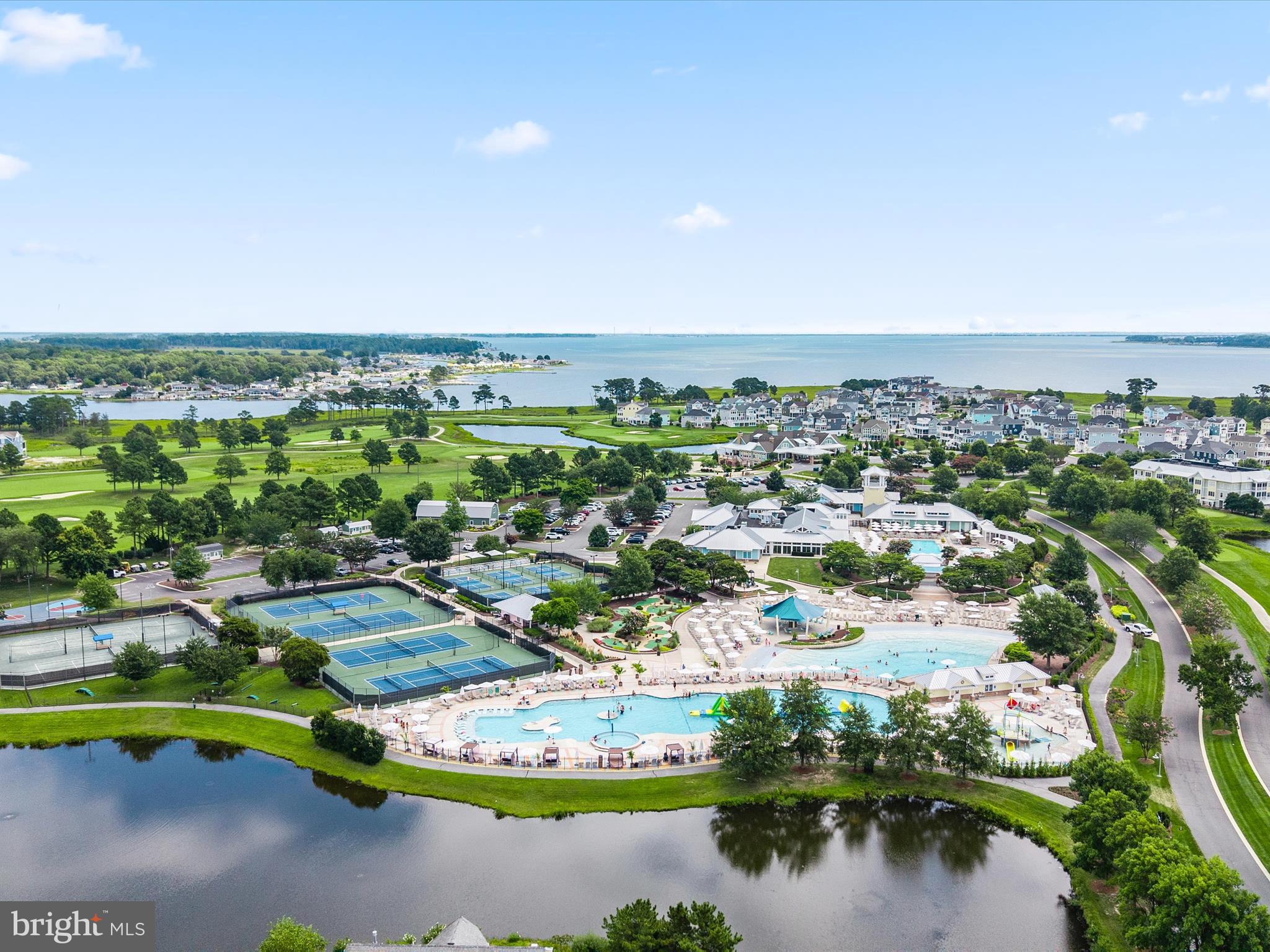 PENINSULA - Residential