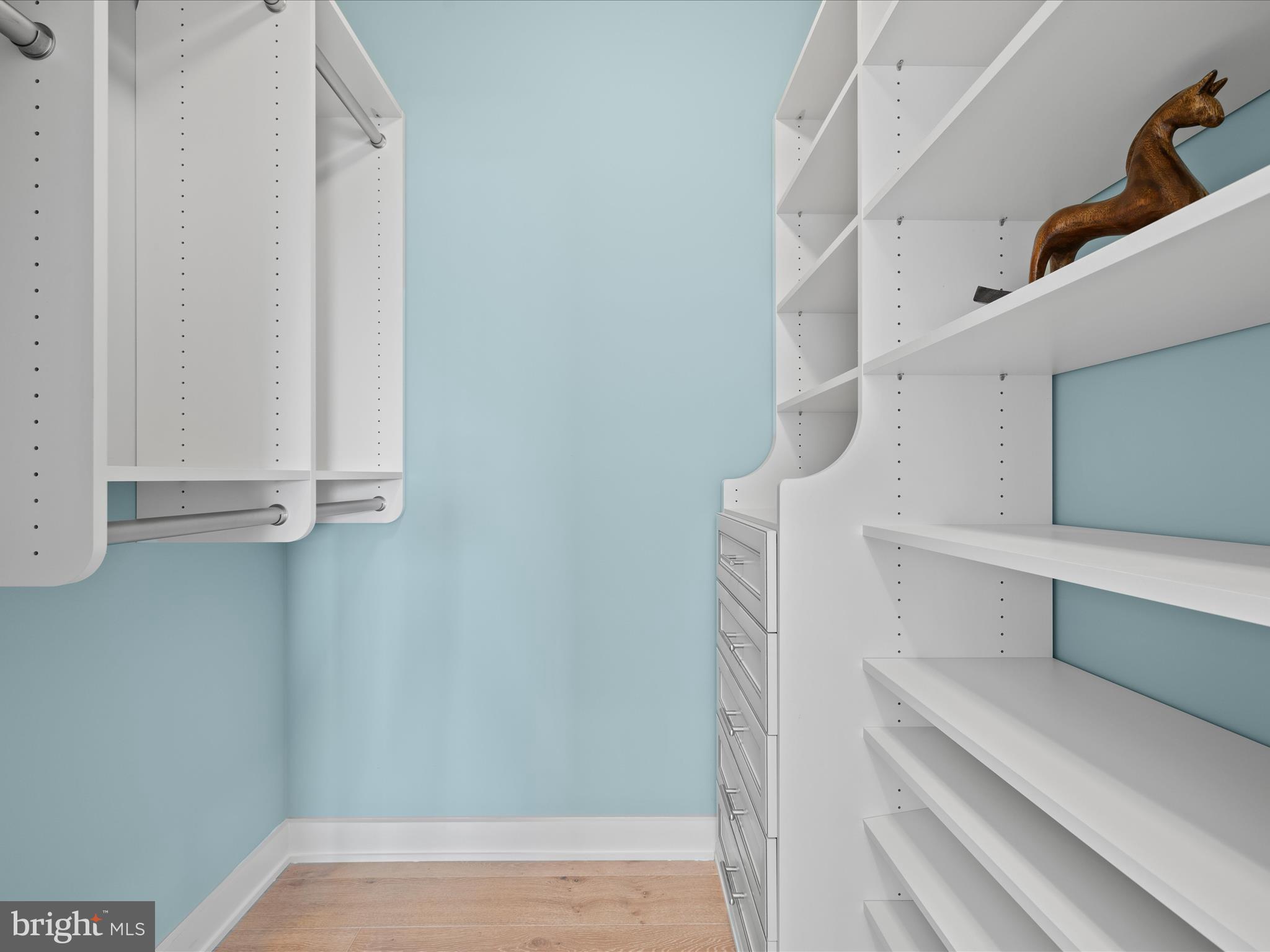 PENINSULA - Residential