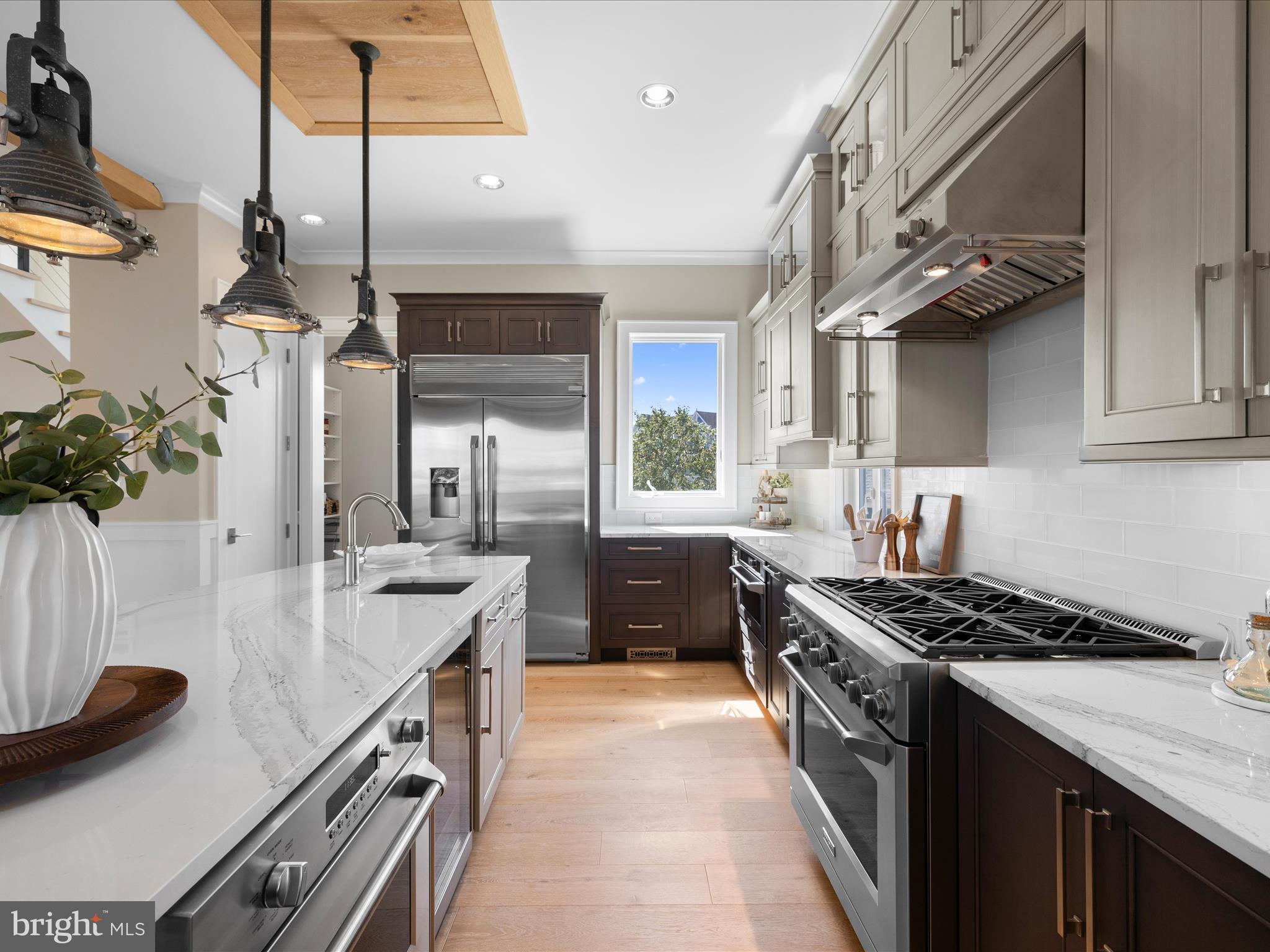 PENINSULA - Residential