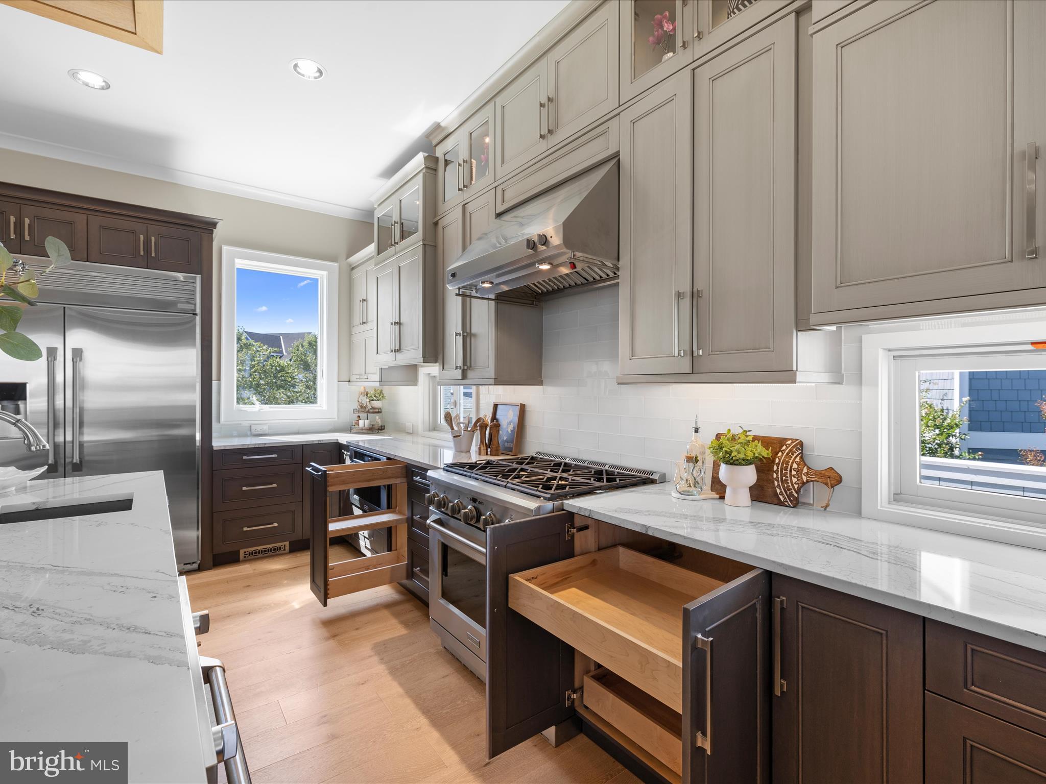 PENINSULA - Residential