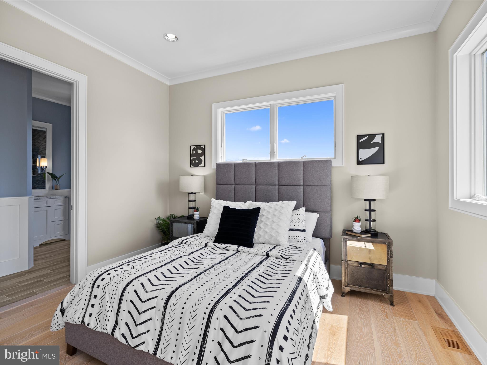 PENINSULA - Residential