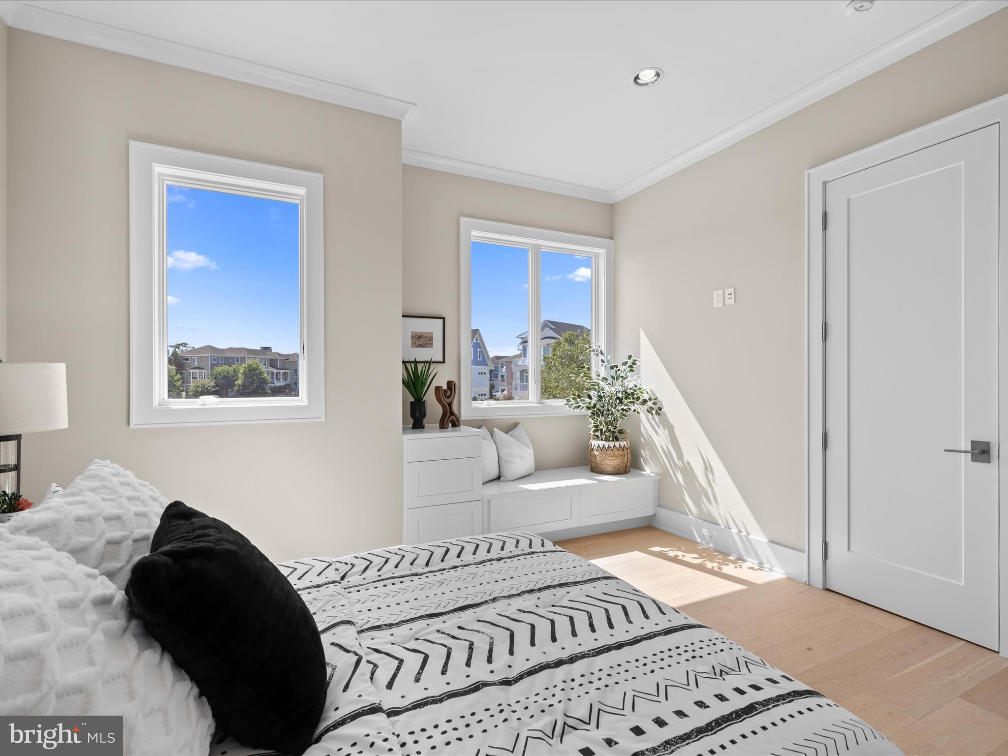 PENINSULA - Residential