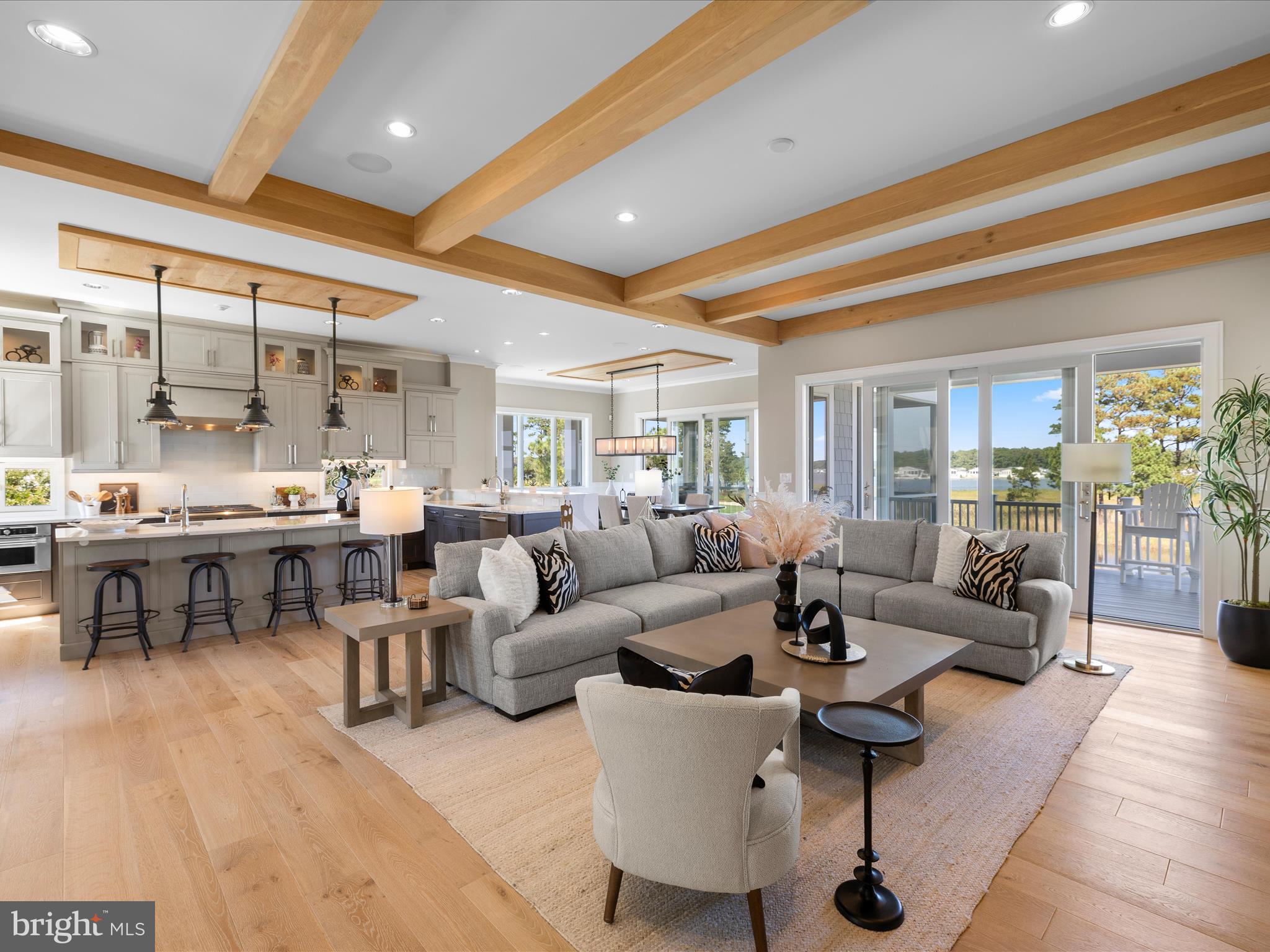 PENINSULA - Residential