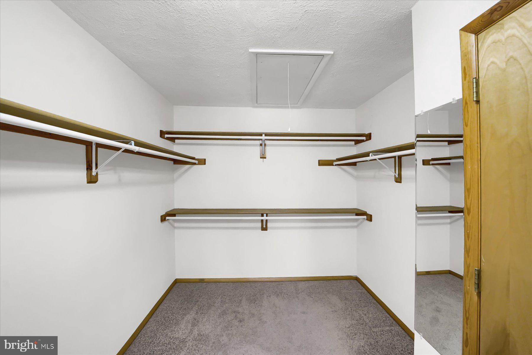 AARON VILLAGE - Residential