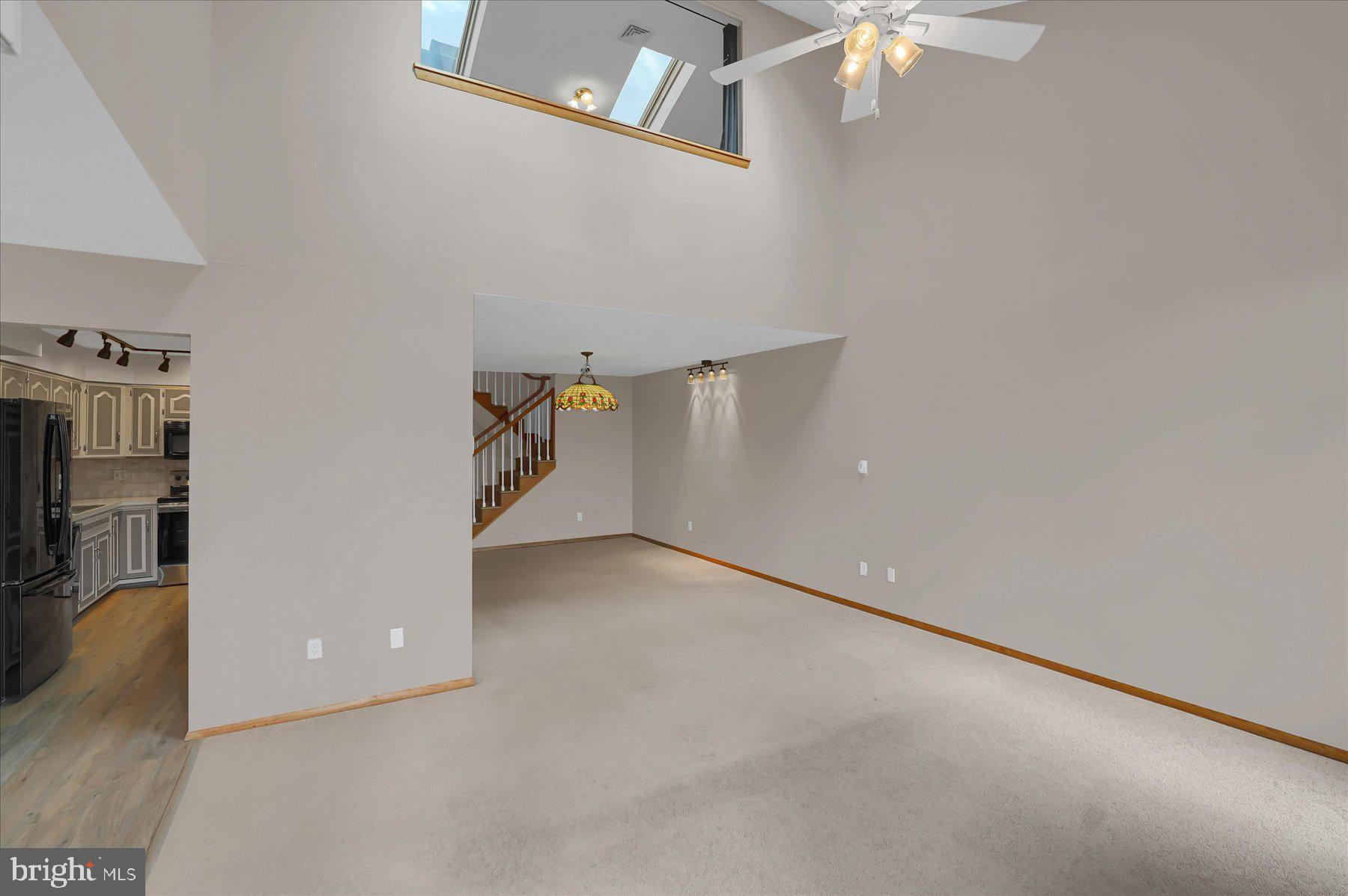 AARON VILLAGE - Residential