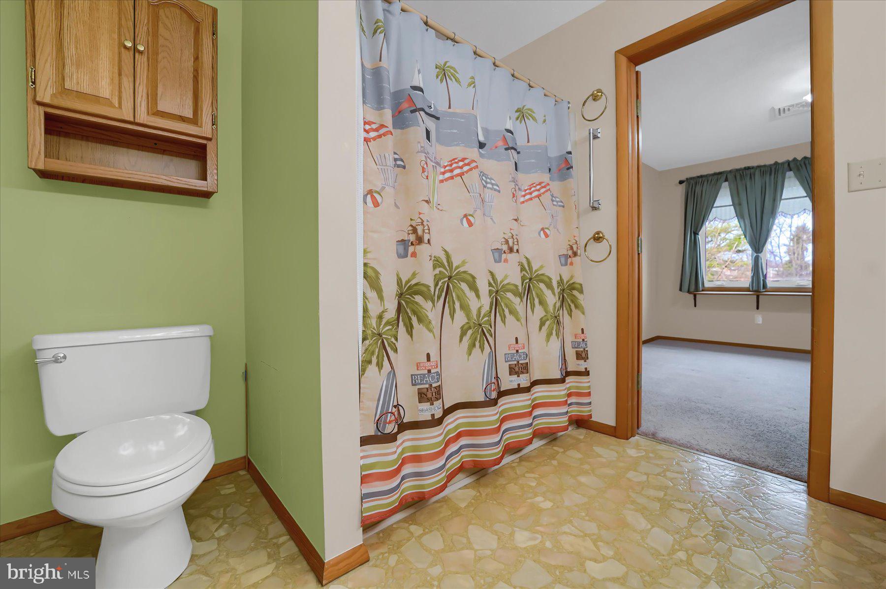 AARON VILLAGE - Residential