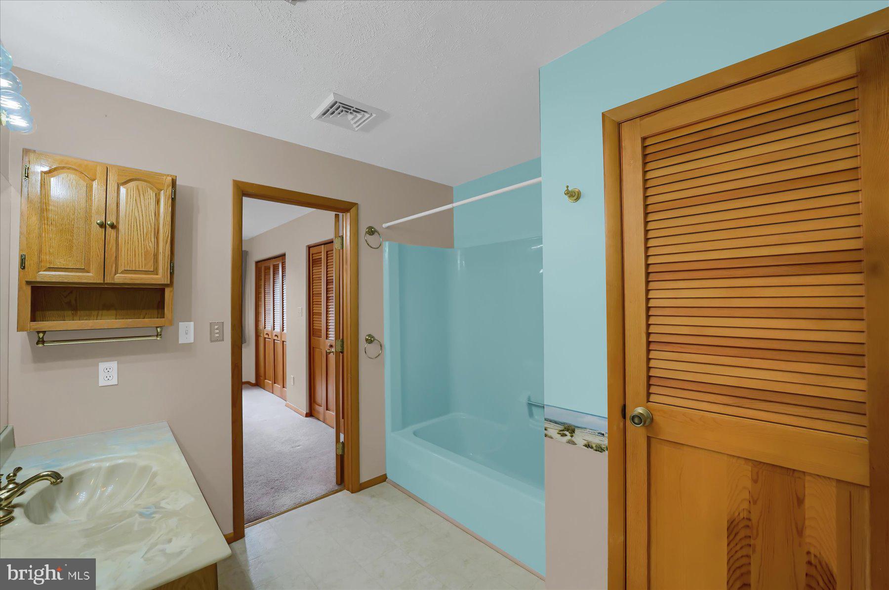 AARON VILLAGE - Residential