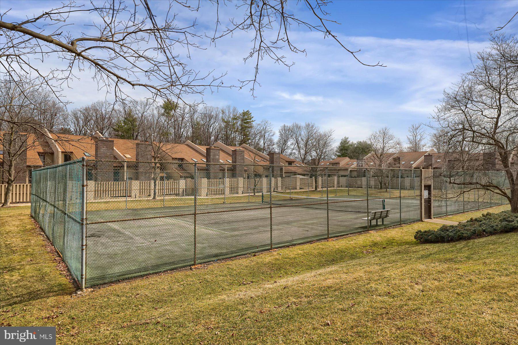 AARON VILLAGE - Residential