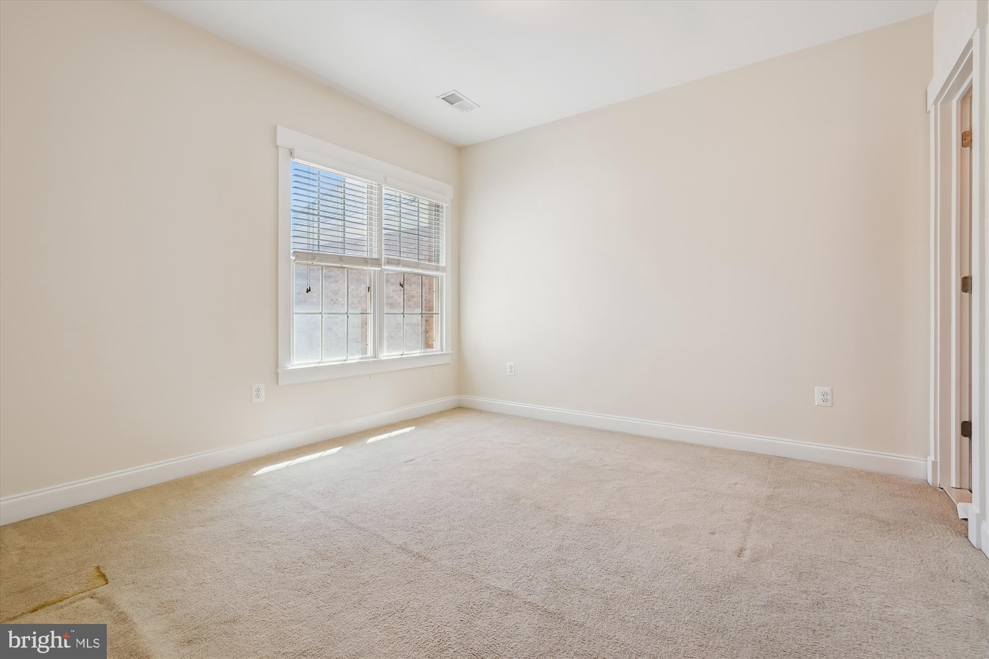 RIVER QUARRY - Residential Lease