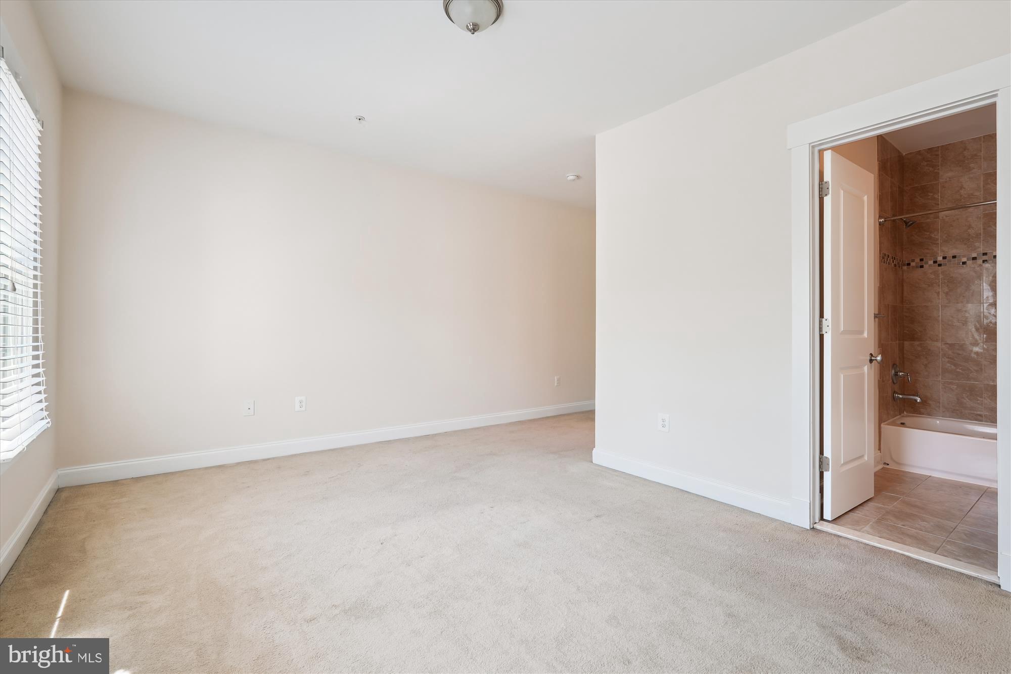 RIVER QUARRY - Residential Lease