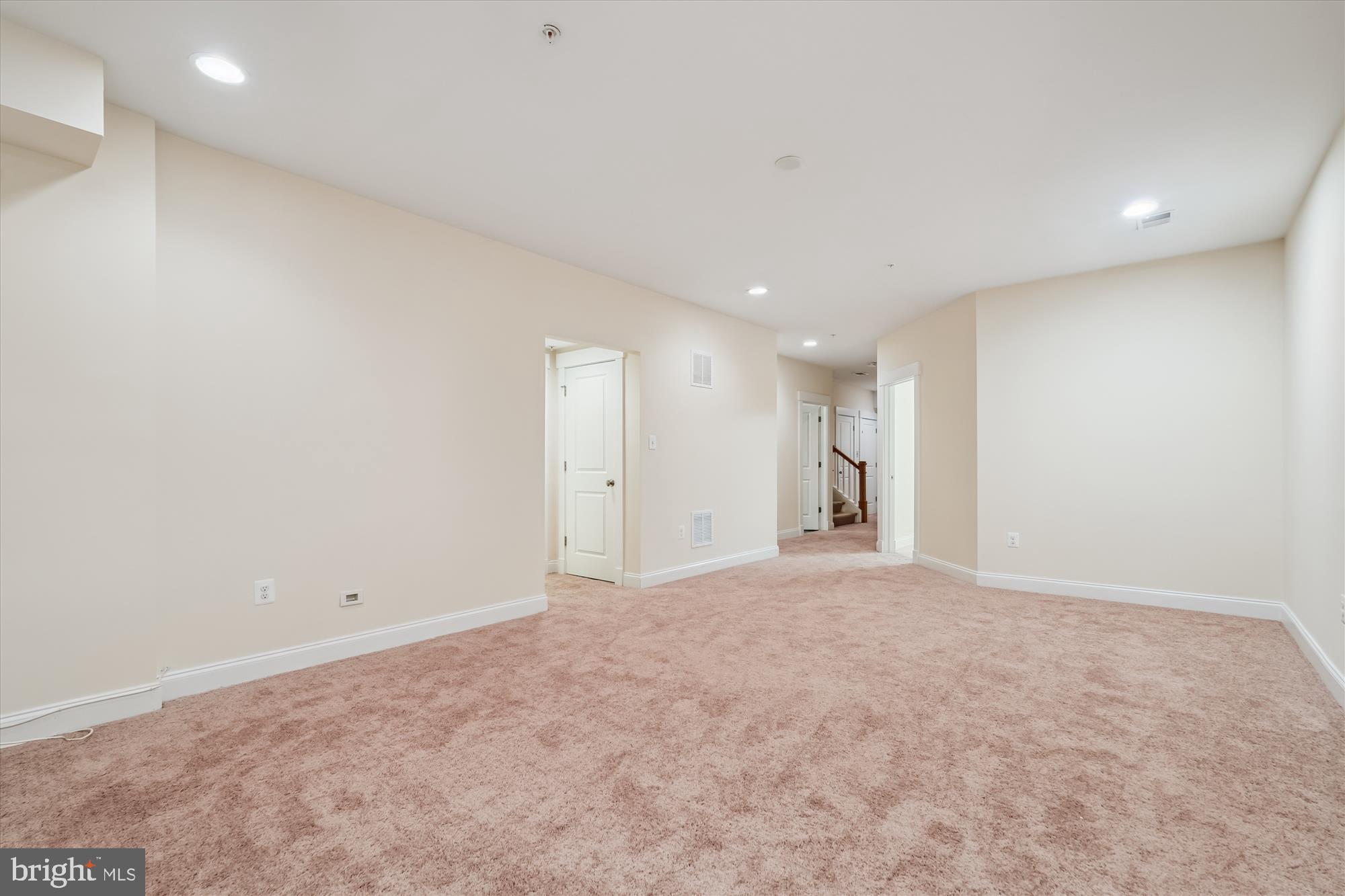 RIVER QUARRY - Residential Lease