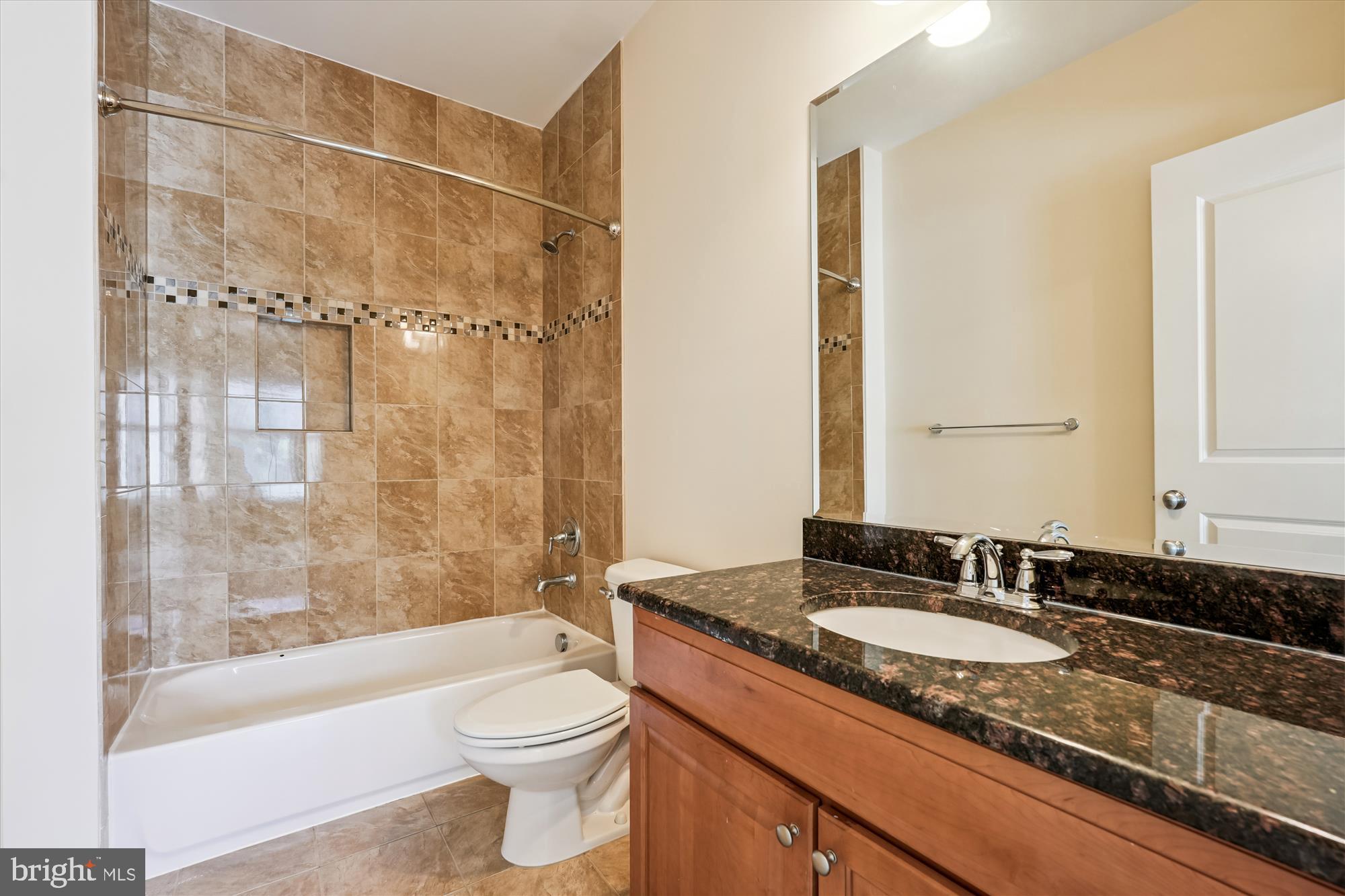 RIVER QUARRY - Residential Lease