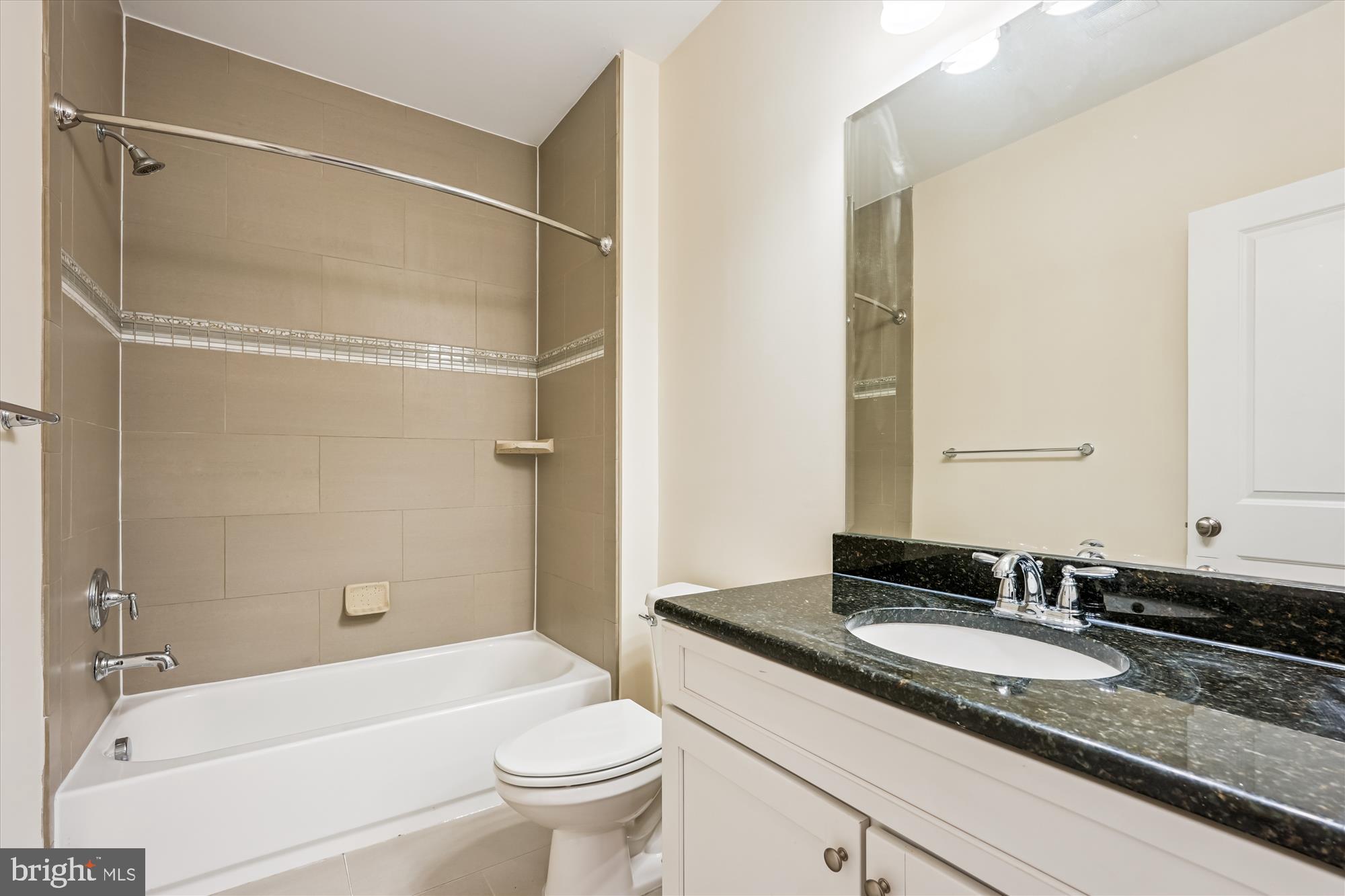 RIVER QUARRY - Residential Lease