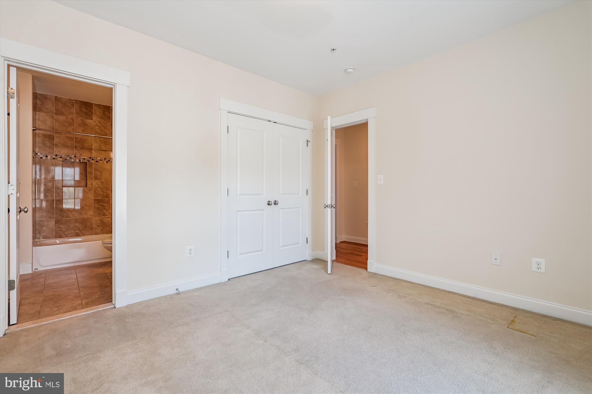 RIVER QUARRY - Residential Lease