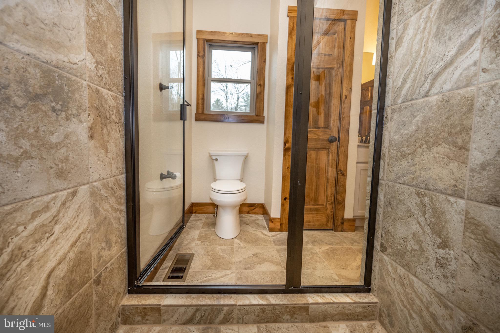 COLLEGE HEIGHTS - Residential