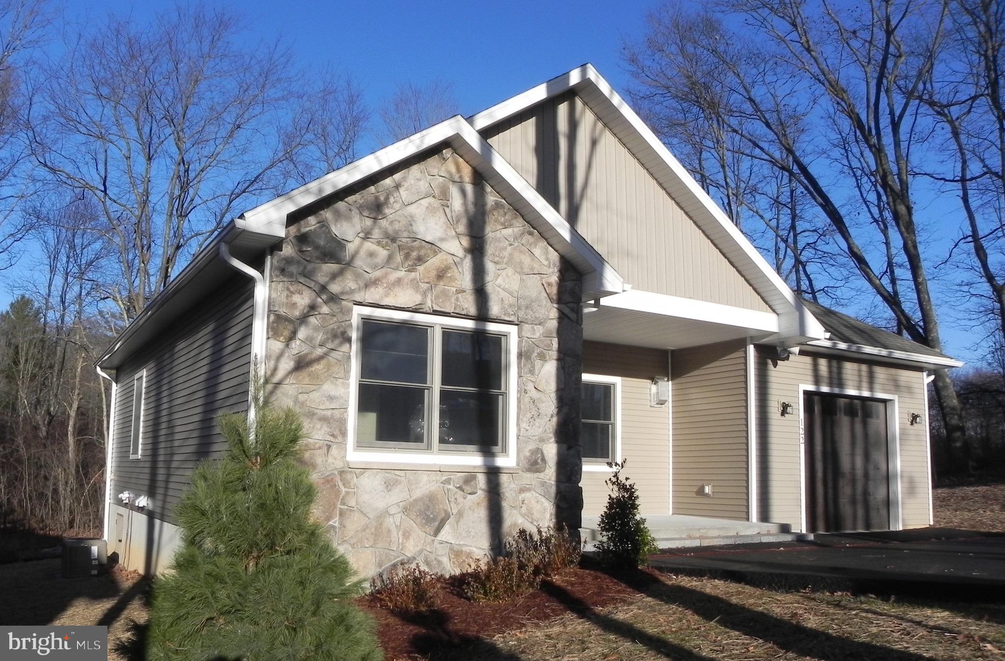 COLLEGE HEIGHTS - Residential