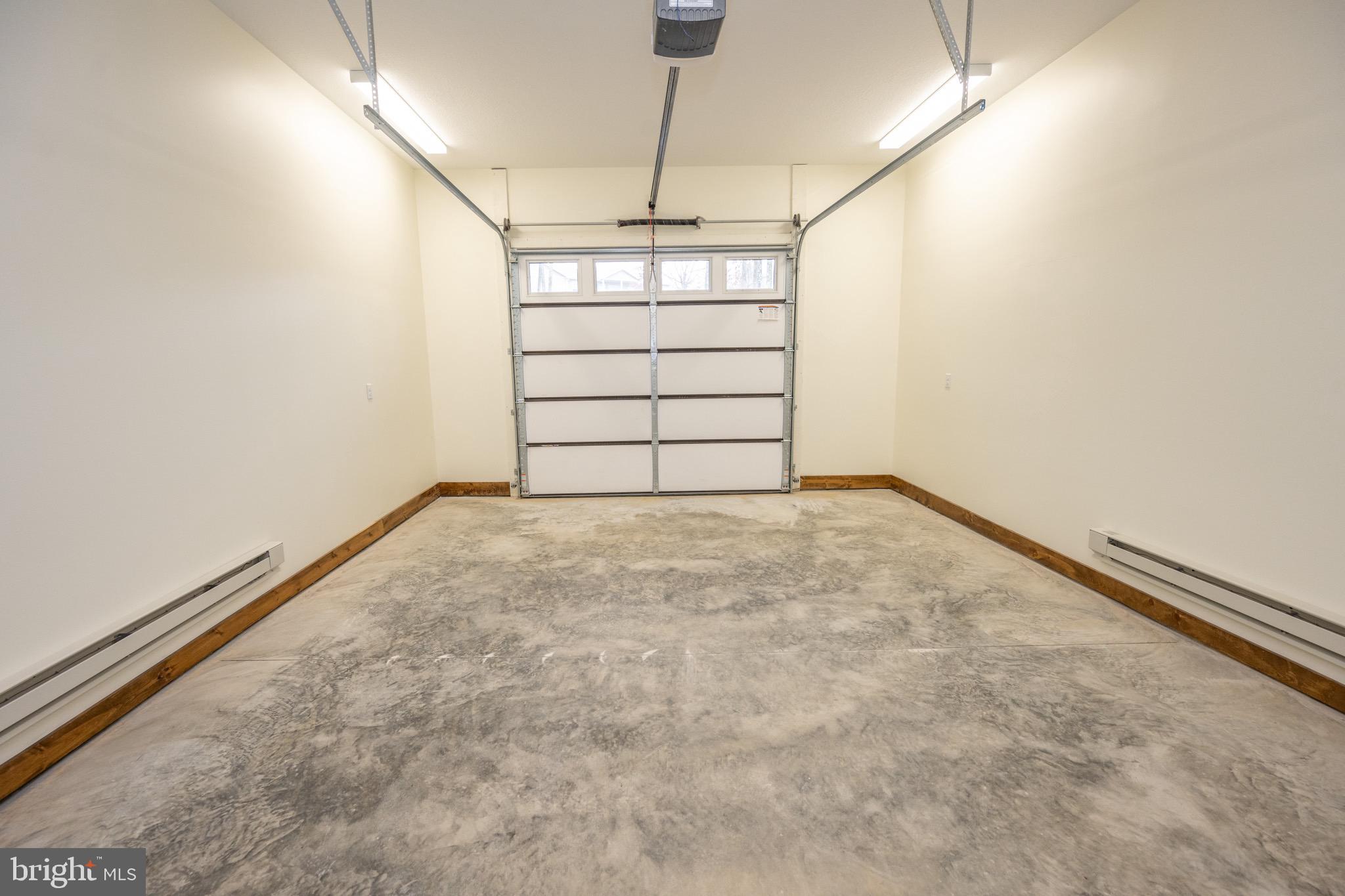 COLLEGE HEIGHTS - Residential