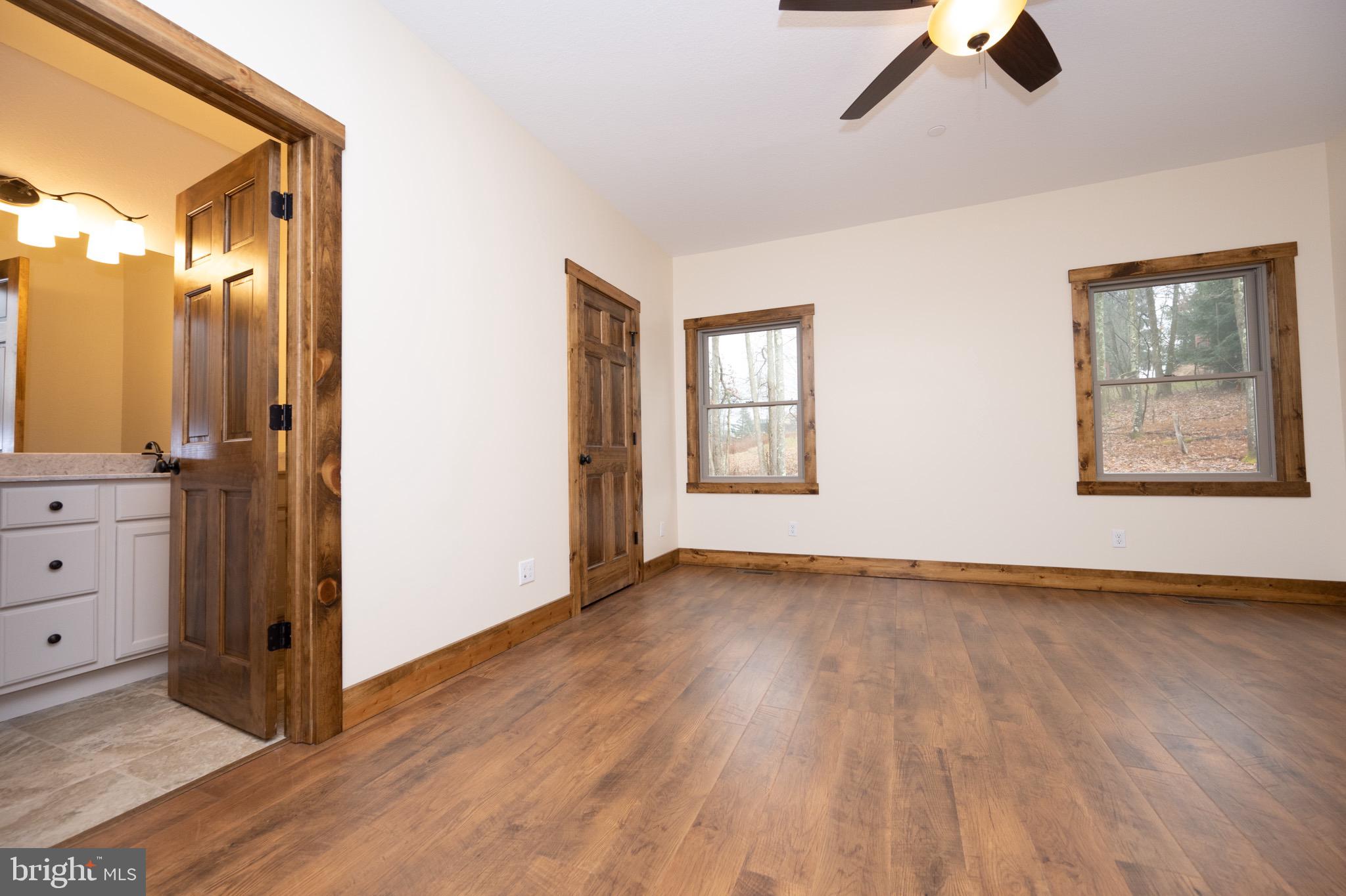 COLLEGE HEIGHTS - Residential