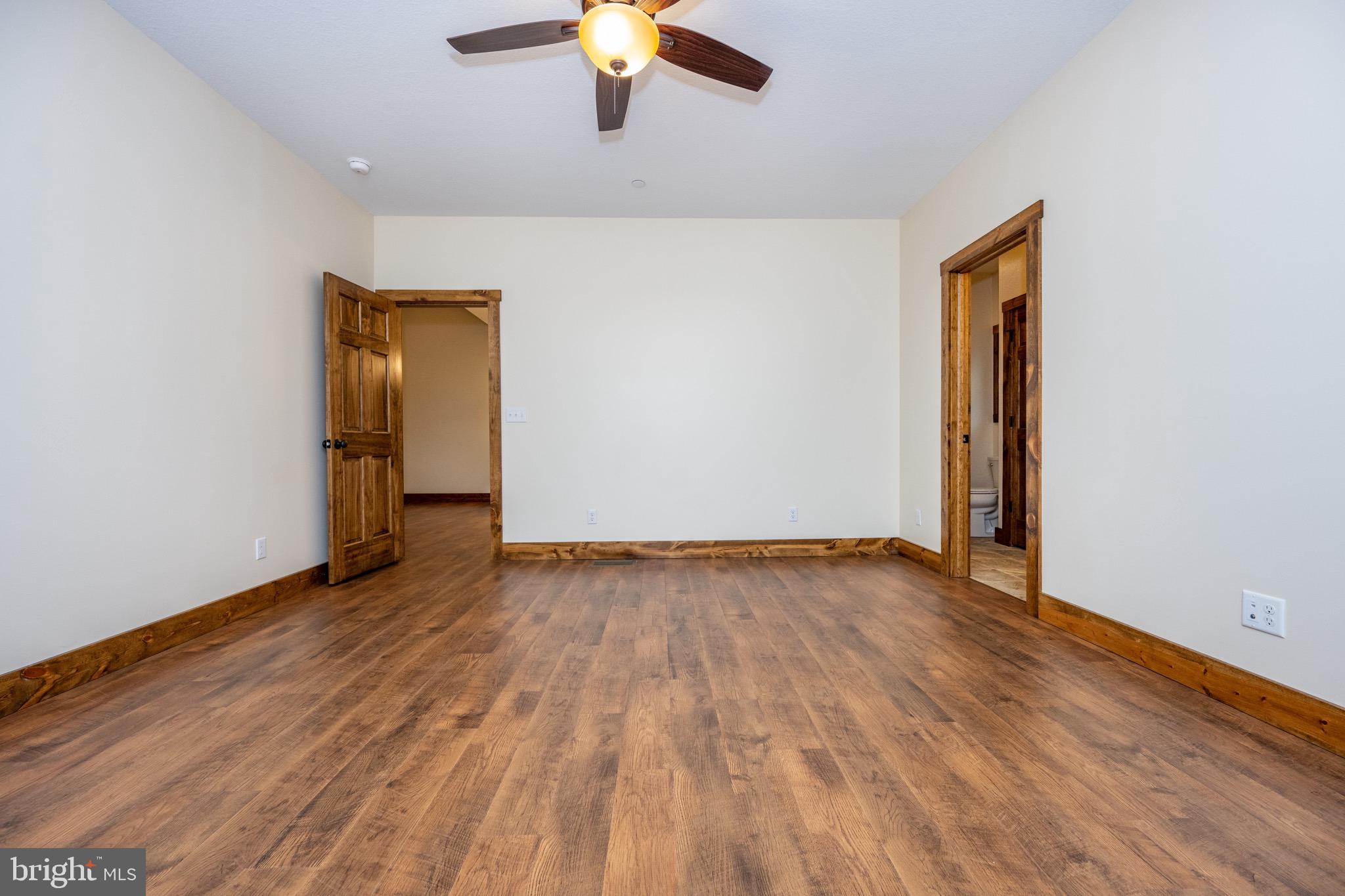 COLLEGE HEIGHTS - Residential