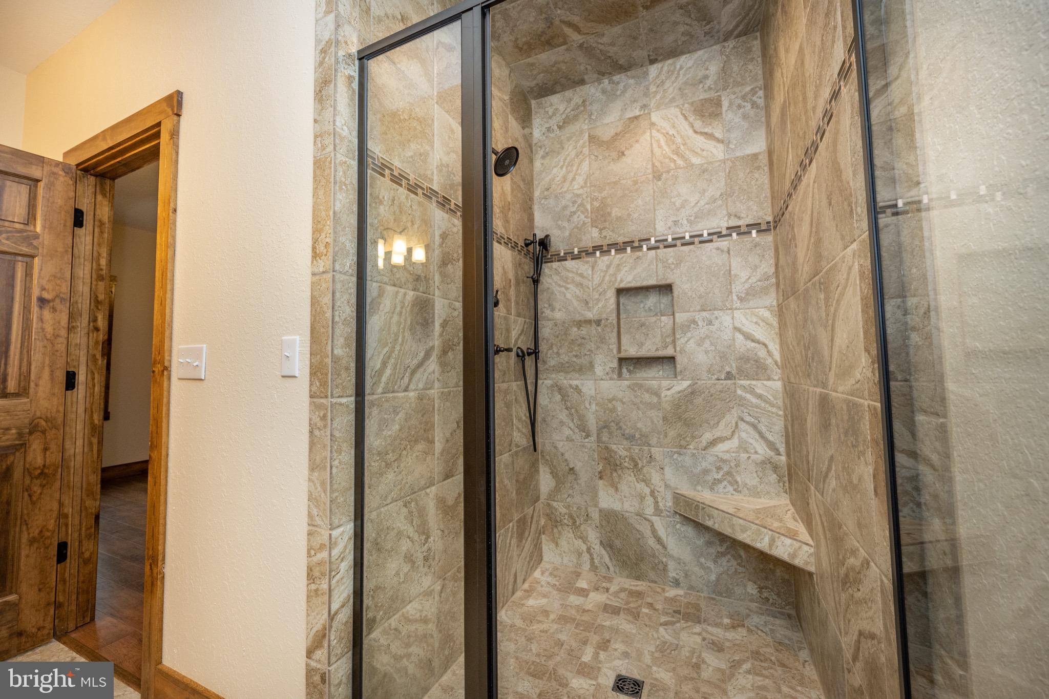 COLLEGE HEIGHTS - Residential