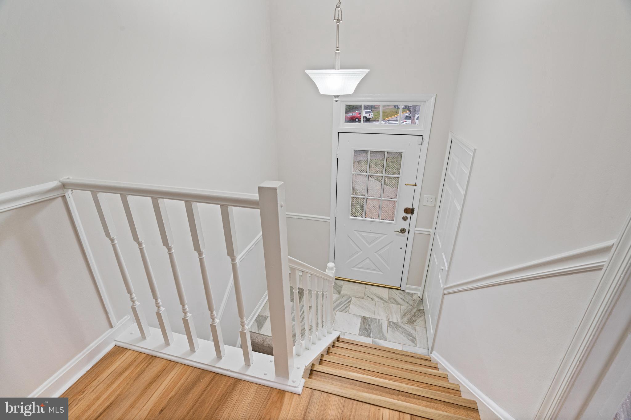 BURKE STATION SQUARE - Residential