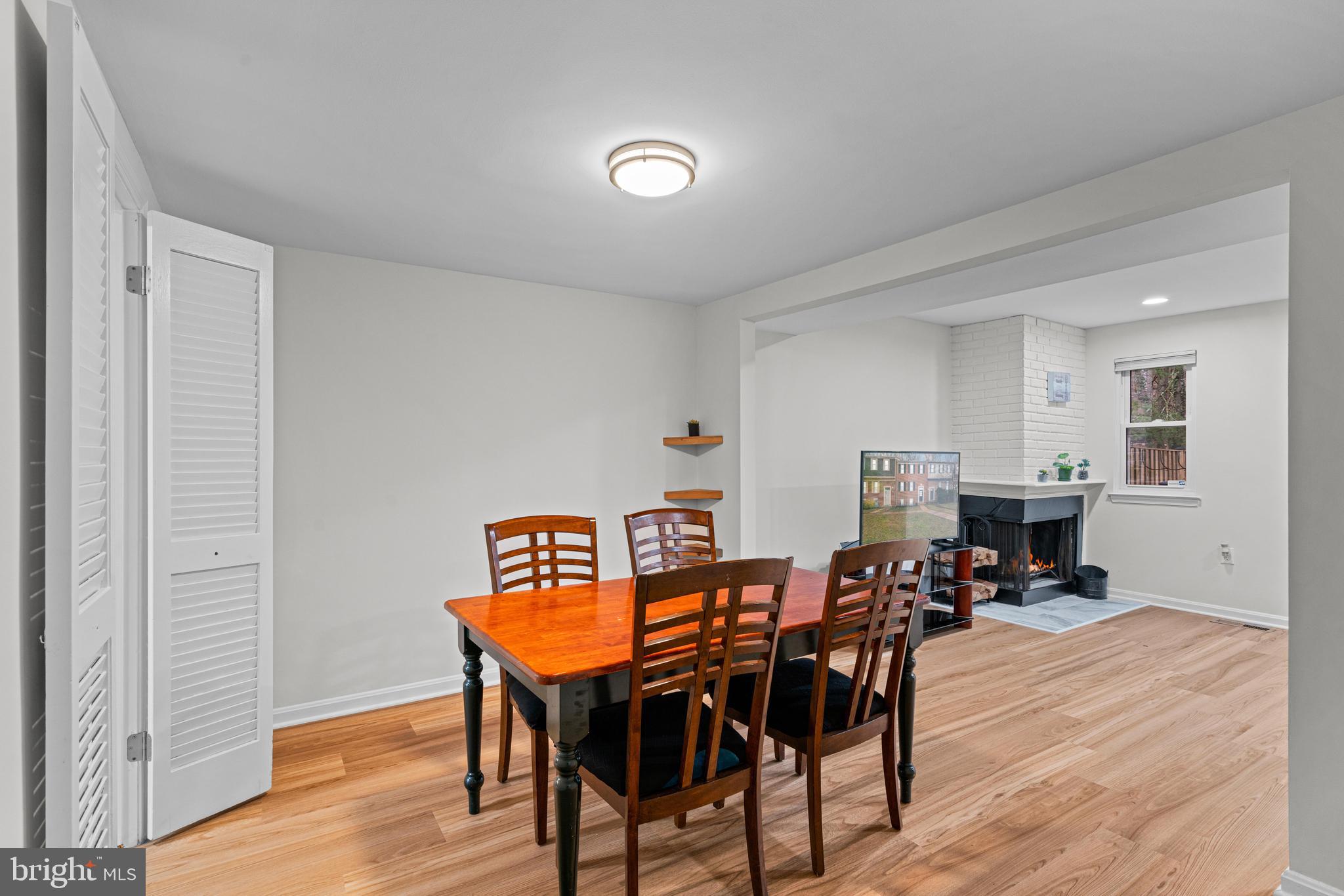 BURKE STATION SQUARE - Residential