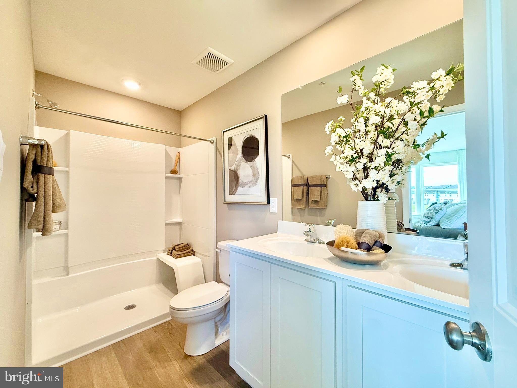 HERITAGE TRACE - Residential