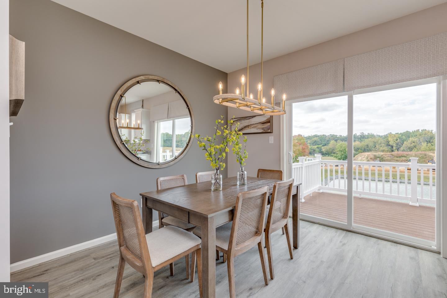 002 RAVELLO COURT