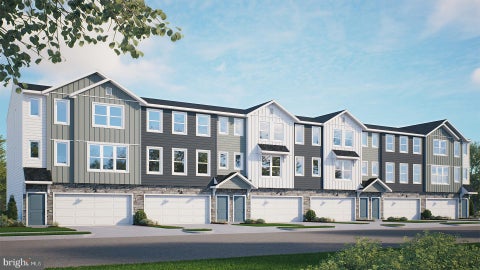 Townhouse For Sale - 23 Arcadia Drive<br/> ELIZABETHTOWN, PA 17022
