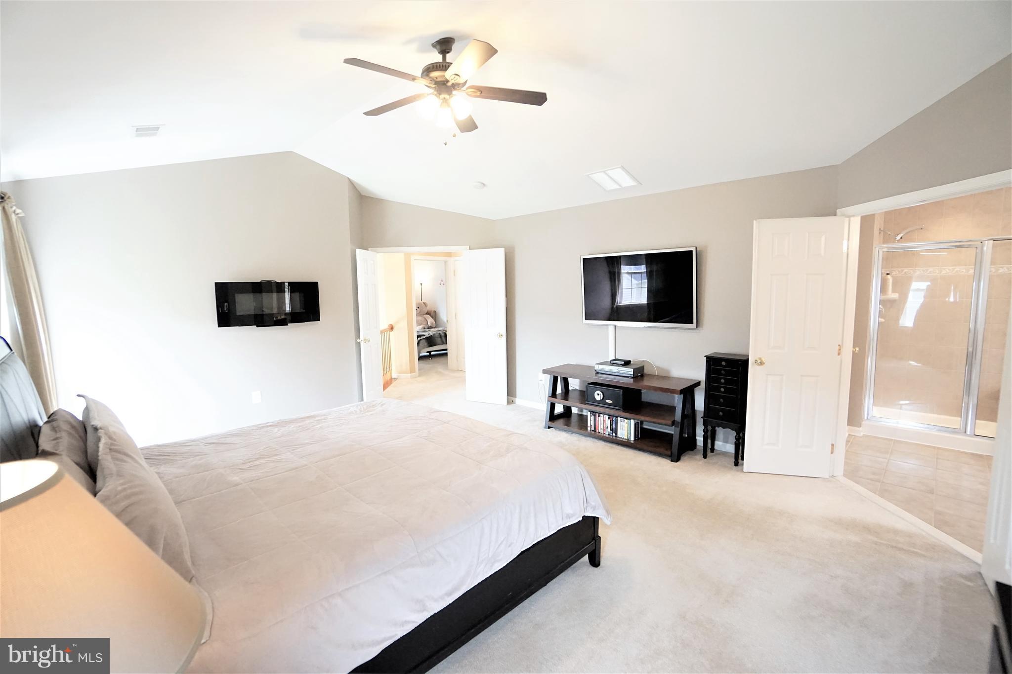 SHENANDOAH SPRINGS - Residential