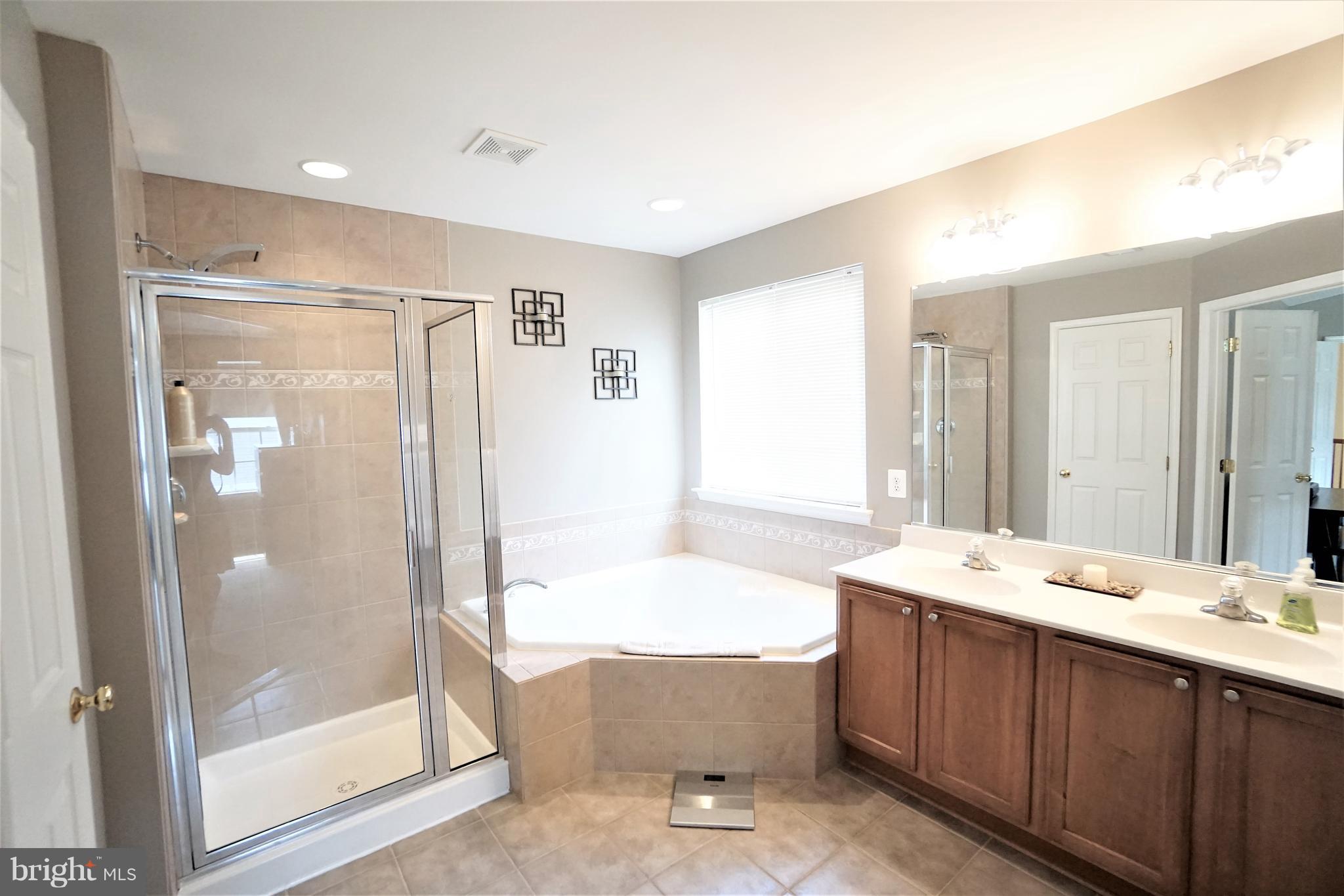 SHENANDOAH SPRINGS - Residential