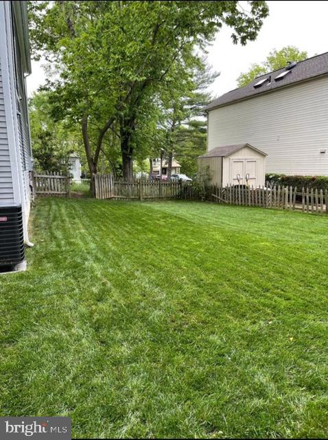 LAKE RIDGE - Residential Lease