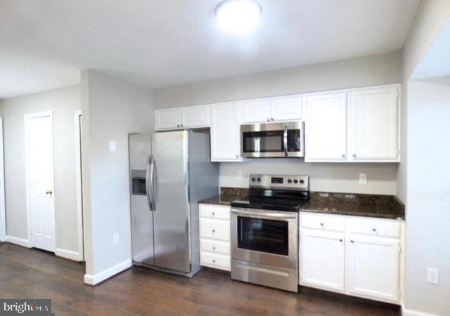 LAKE RIDGE - Residential Lease