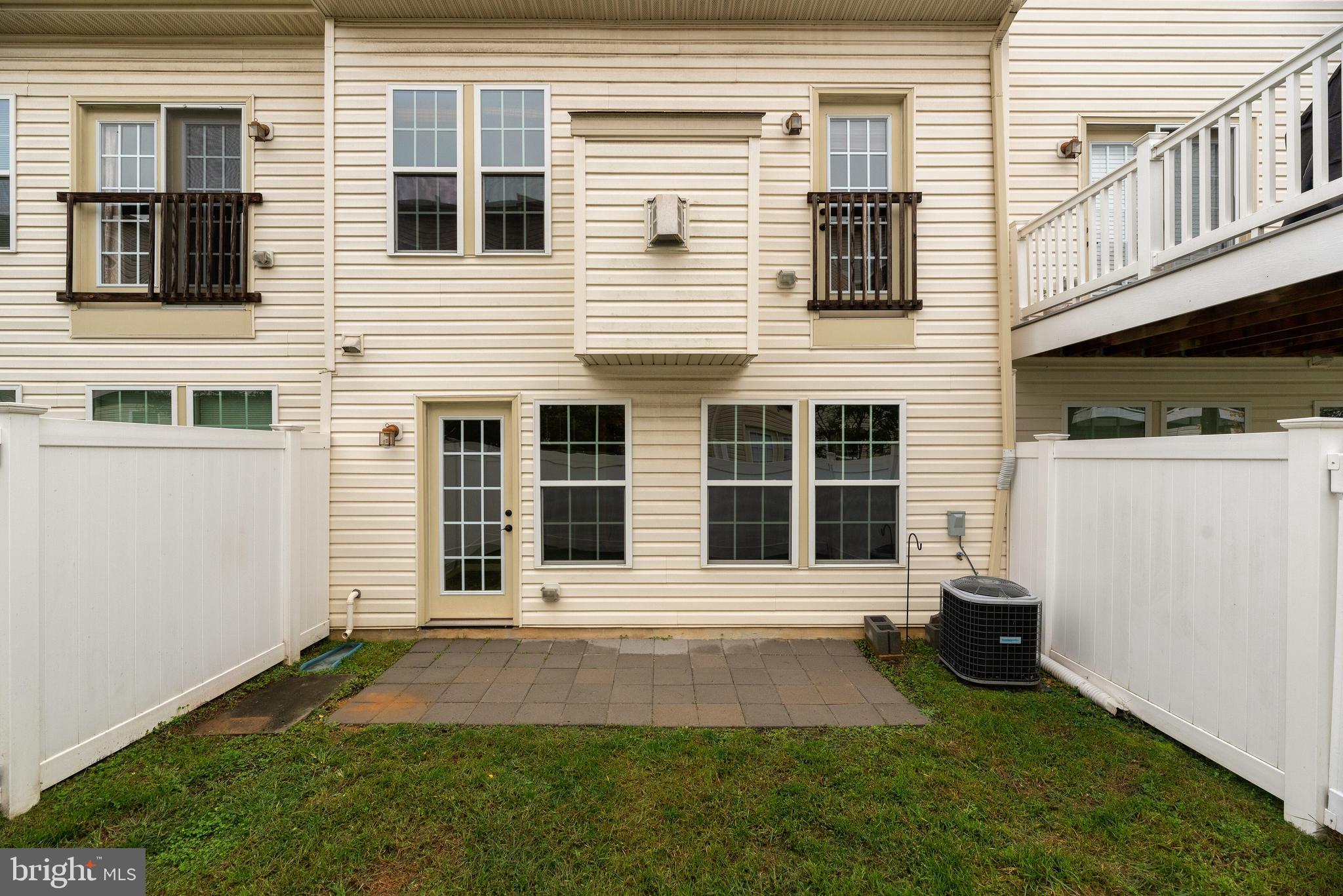 PINE RIDGE CROSSING - Residential