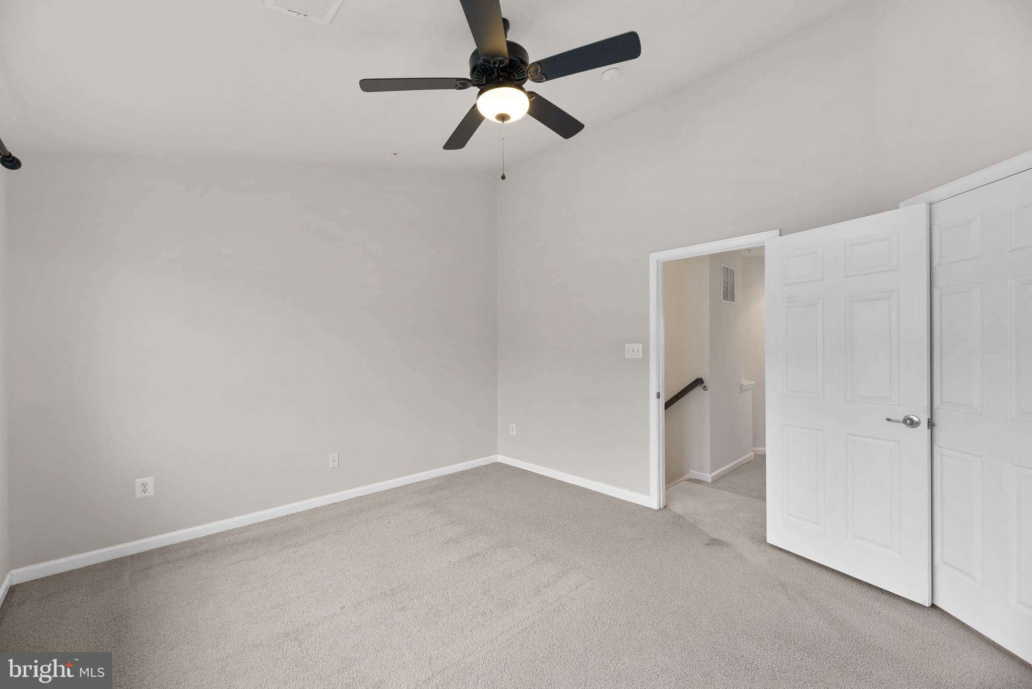 PINE RIDGE CROSSING - Residential