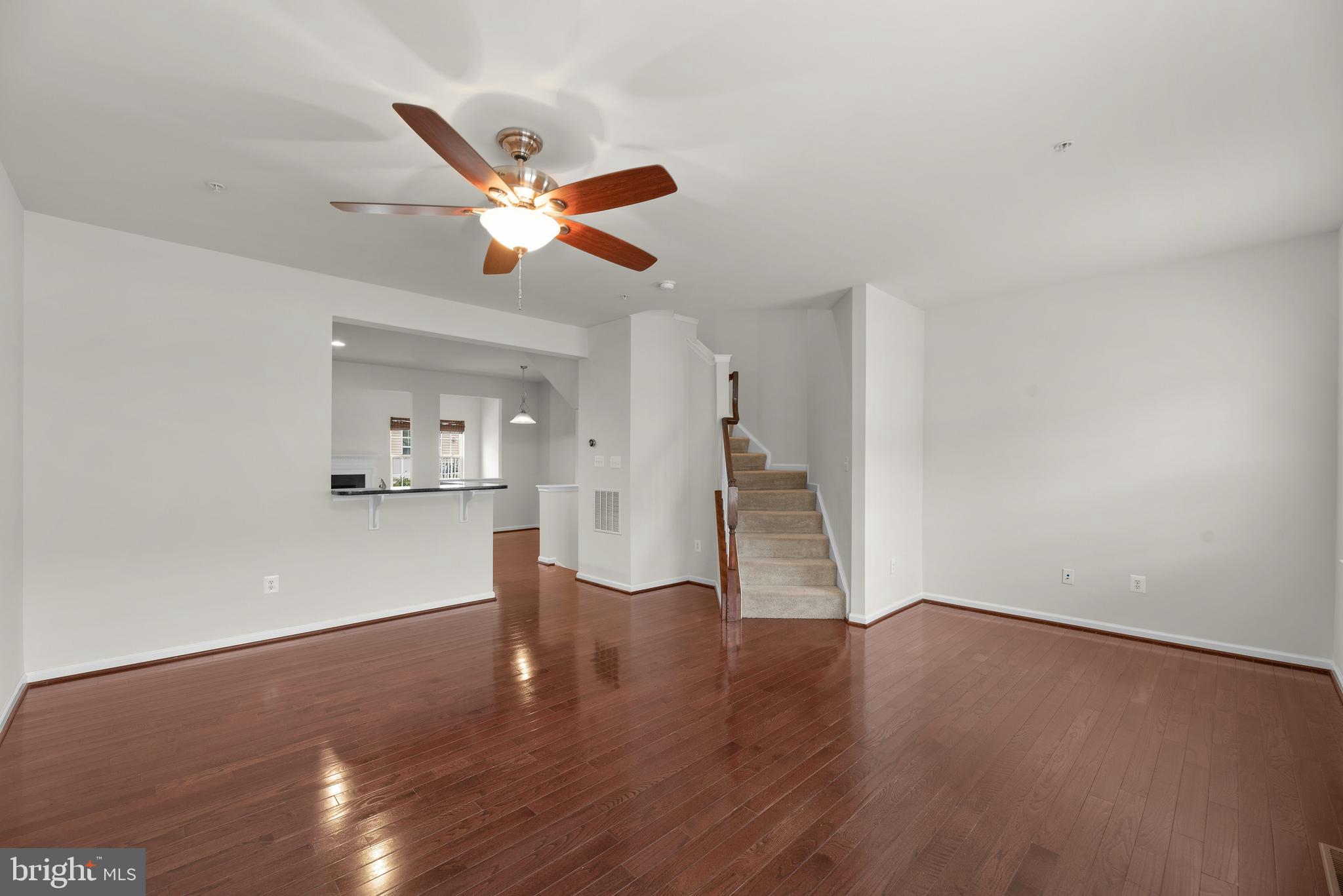 PINE RIDGE CROSSING - Residential