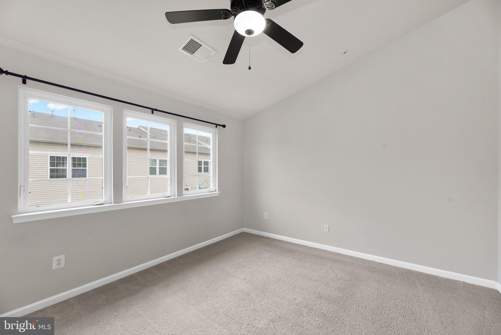 PINE RIDGE CROSSING - Residential