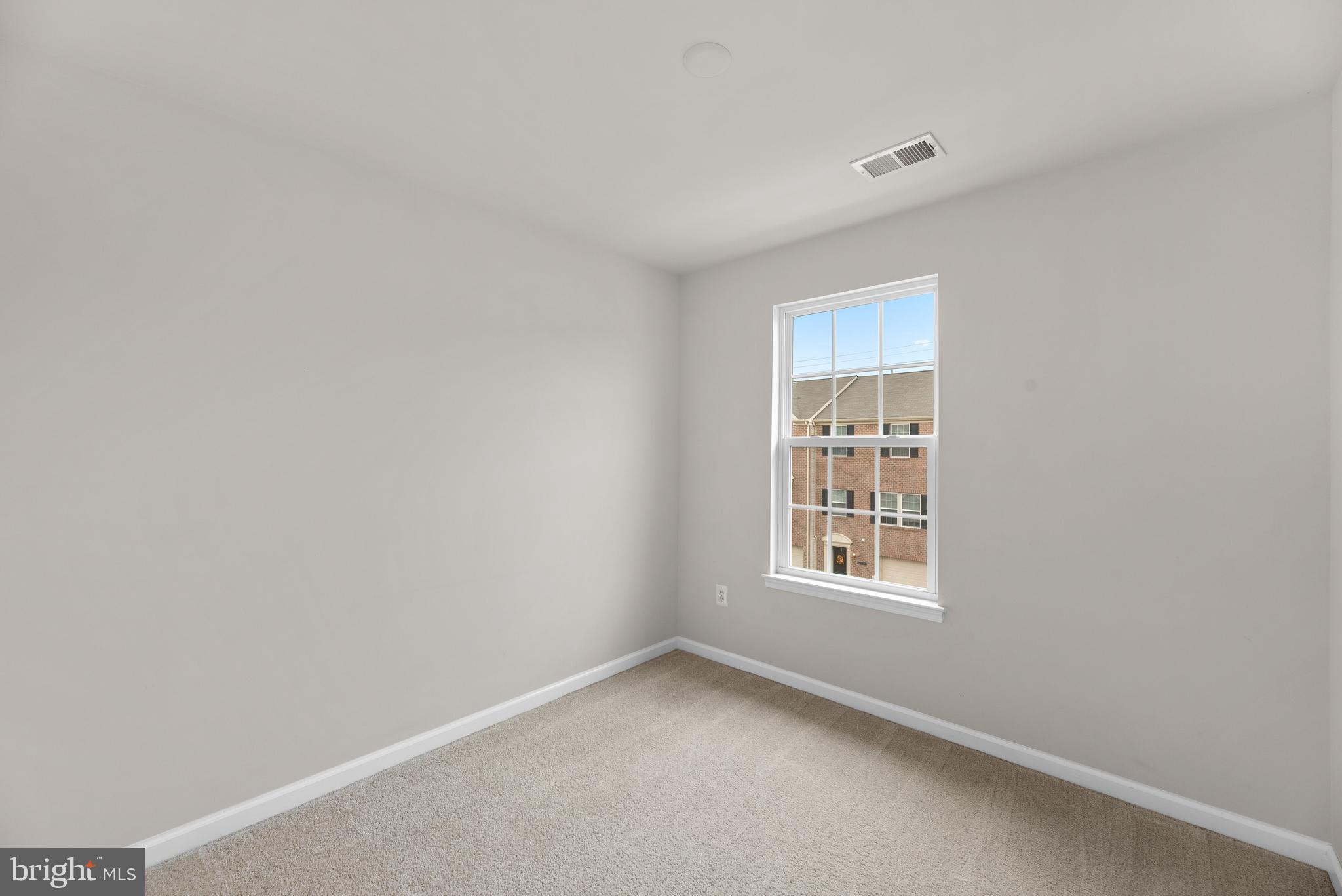 PINE RIDGE CROSSING - Residential