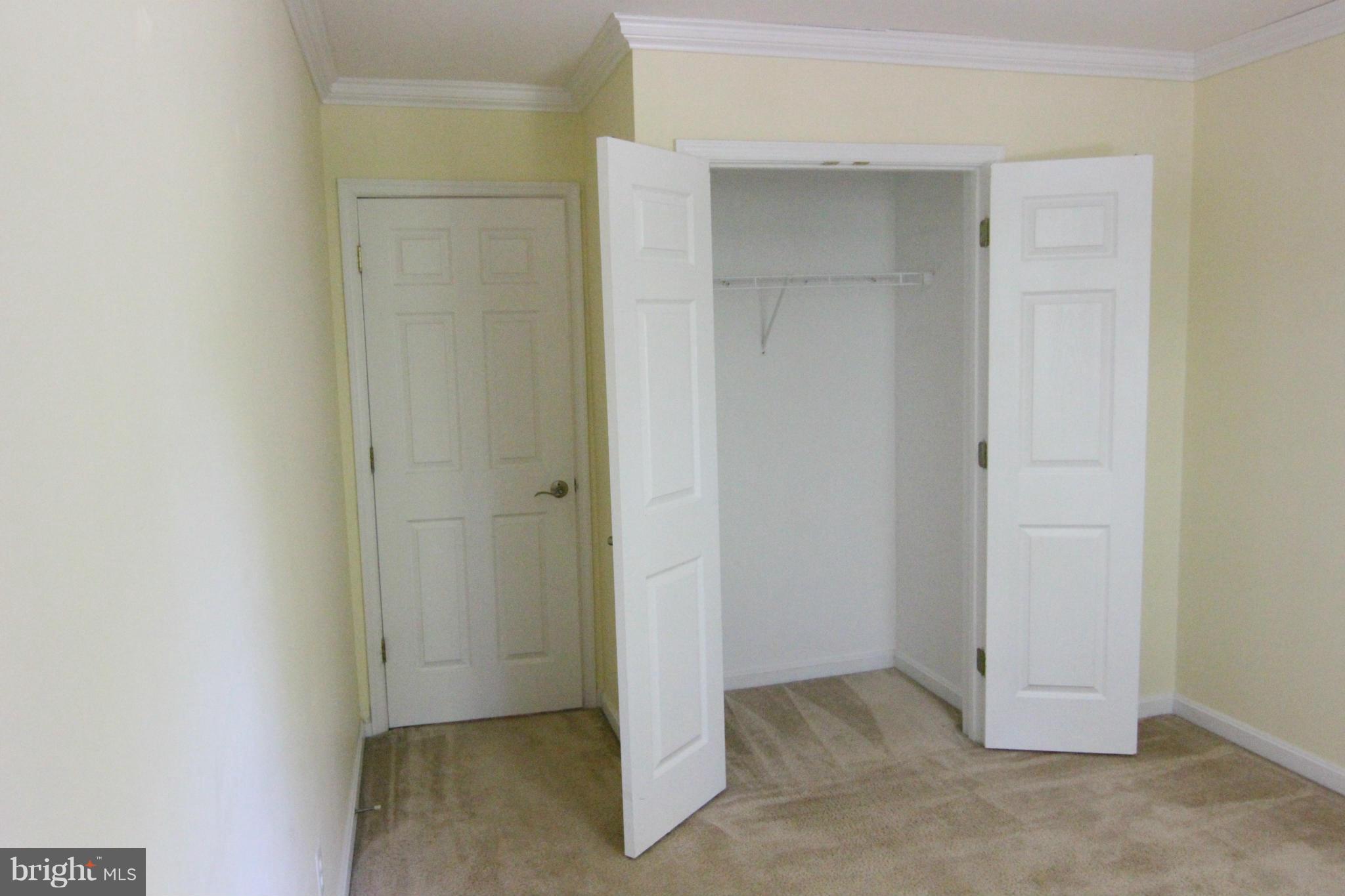 PARKSIDE AT ALEXANDRIA - Residential Lease